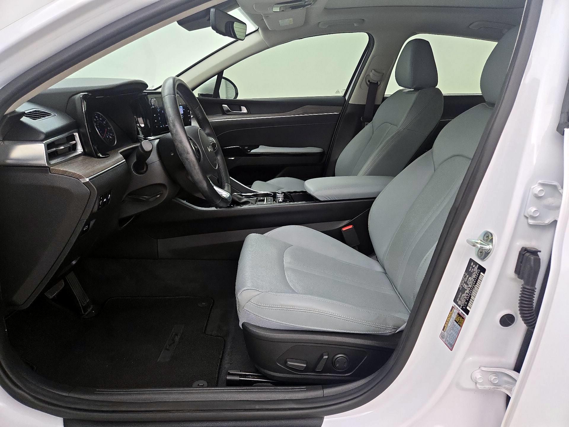 Thumbnail: 2022 Kia K5 - 11