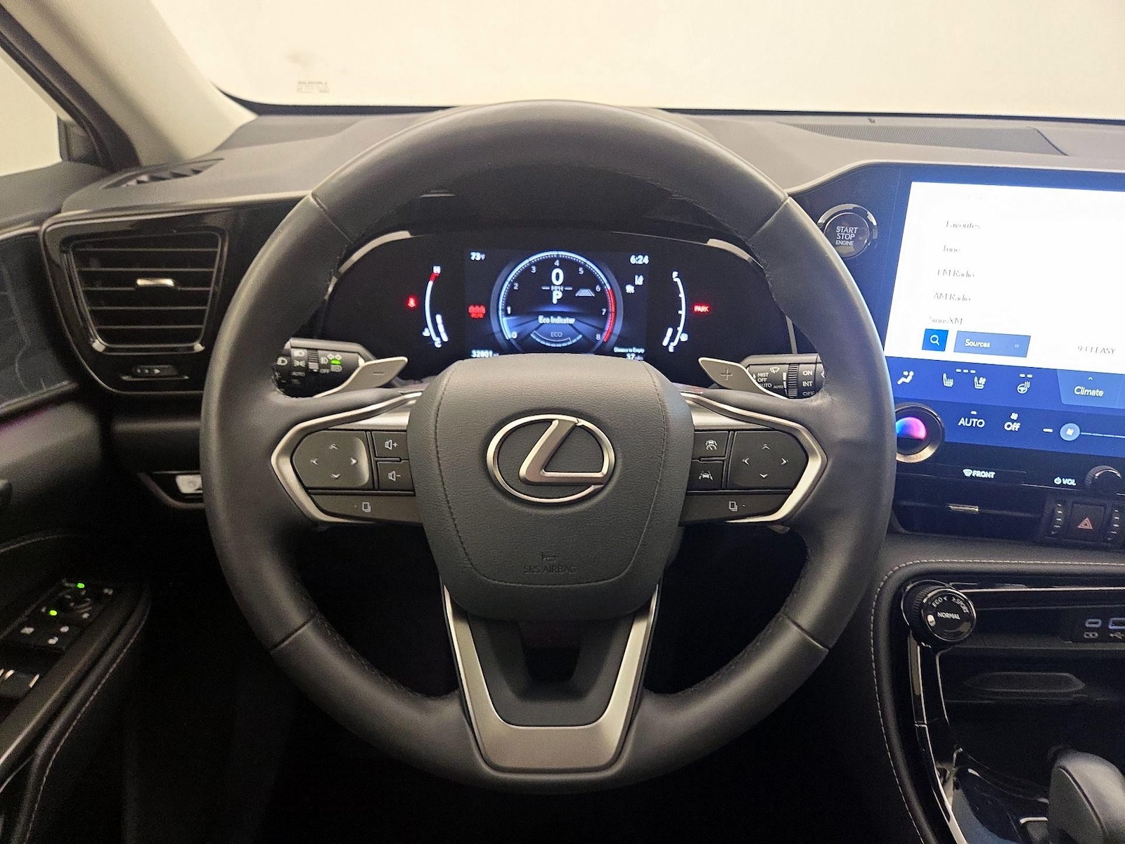 2023 Lexus NX 350 - Photo 11