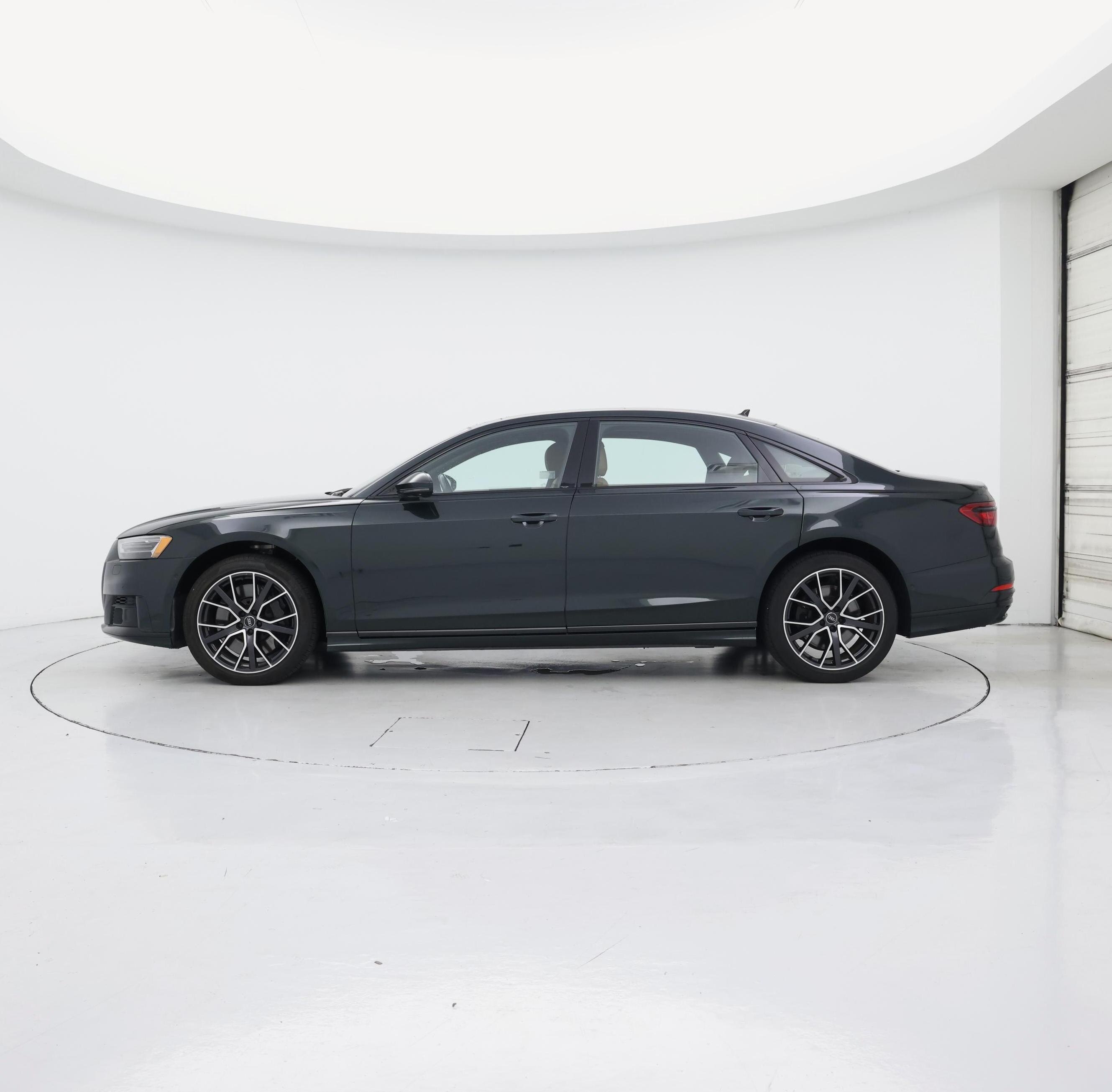 Thumbnail: 2020 Audi A8 - 3