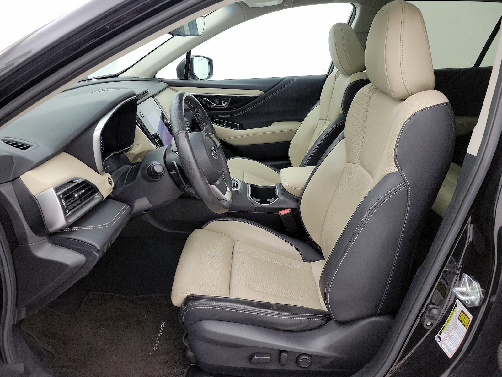 2022 Subaru Outback Limited - Photo 12