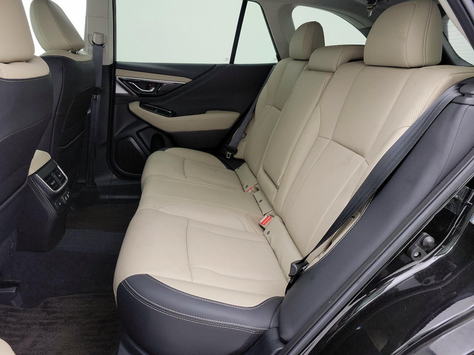 2022 Subaru Outback Limited - Photo 22