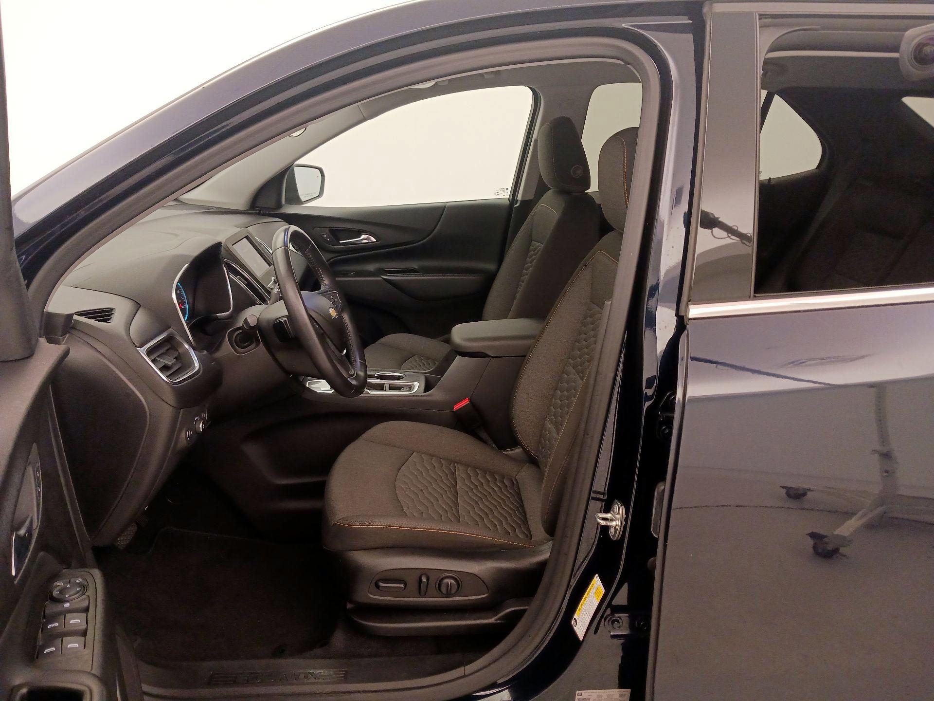 Thumbnail: 2020 Chevrolet Equinox - 11
