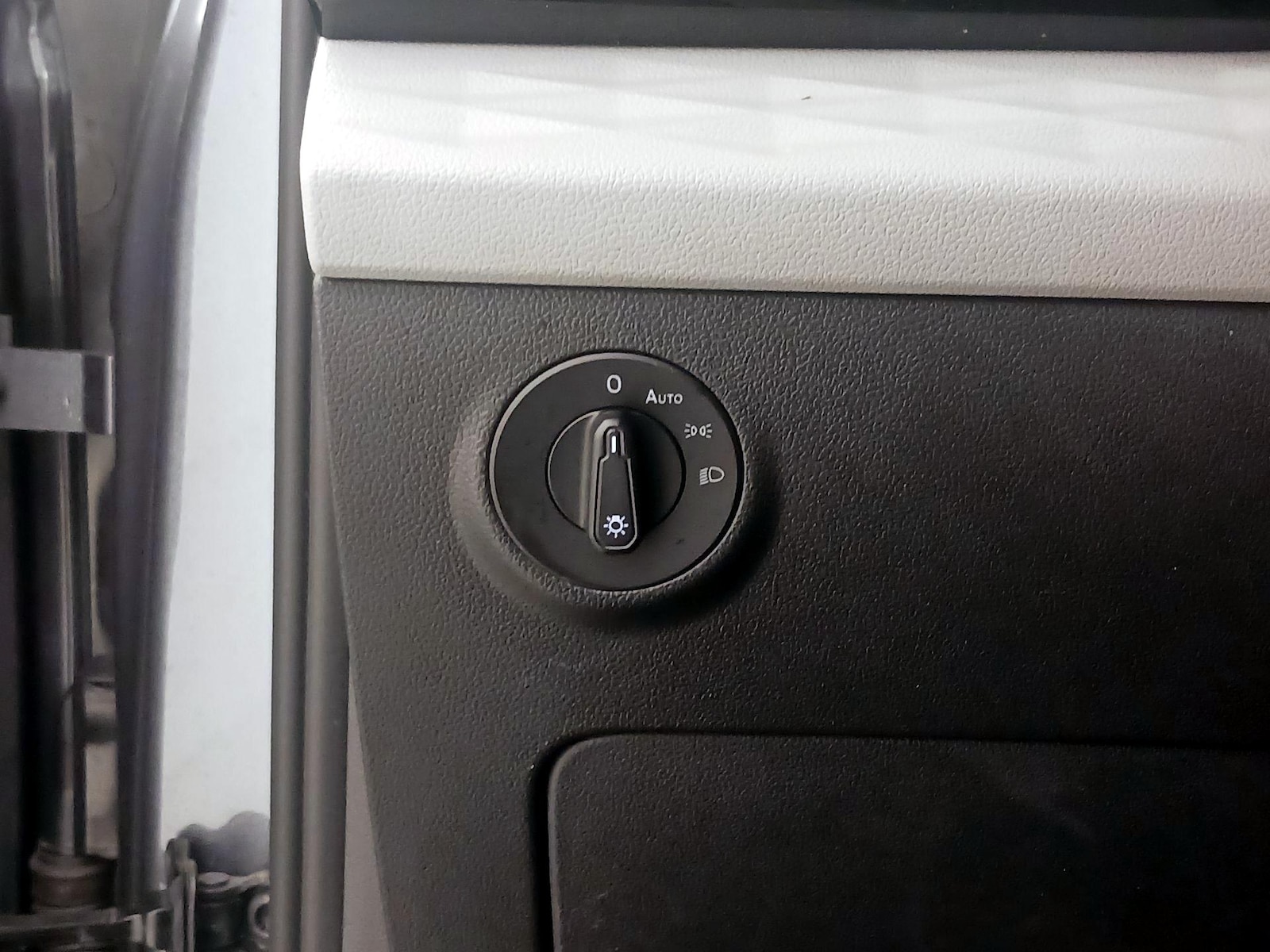 2023 Volkswagen Taos S - Photo 14