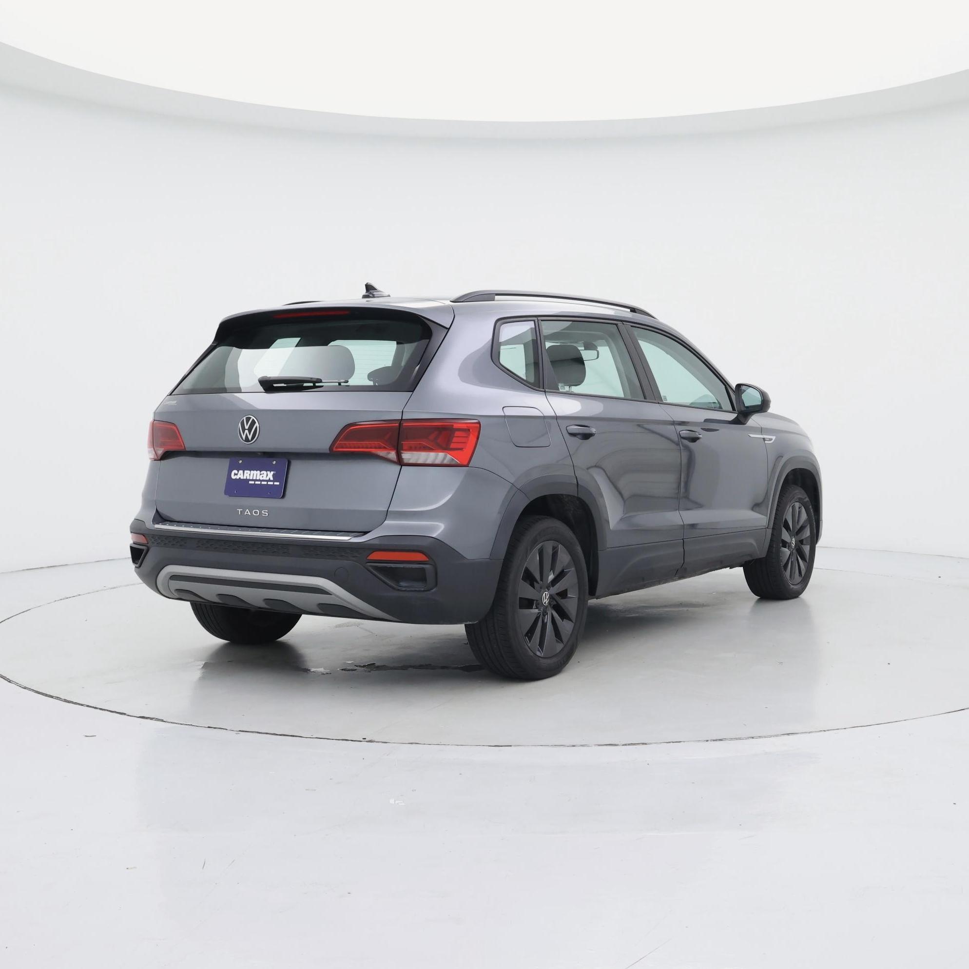 Thumbnail: 2023 Volkswagen Taos - 8