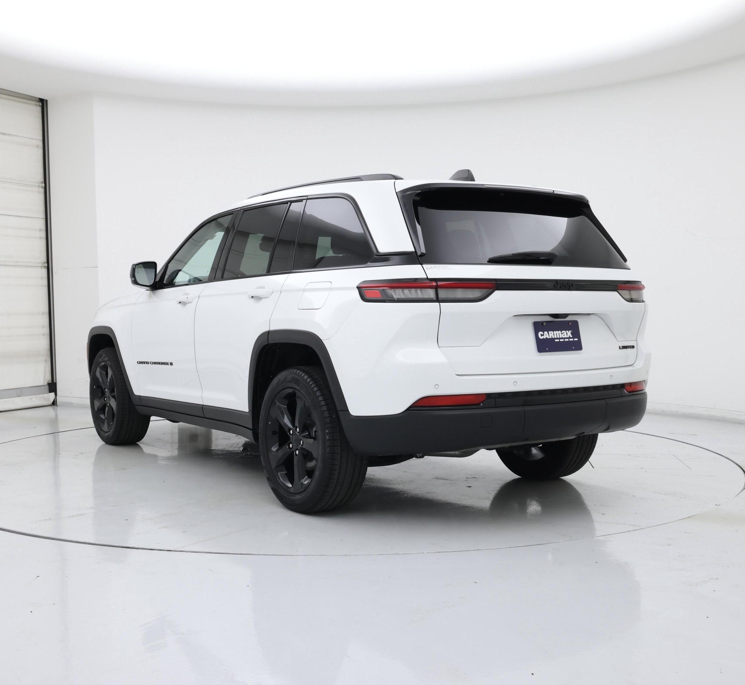 Thumbnail: 2023 Jeep Grand Cherokee - 2