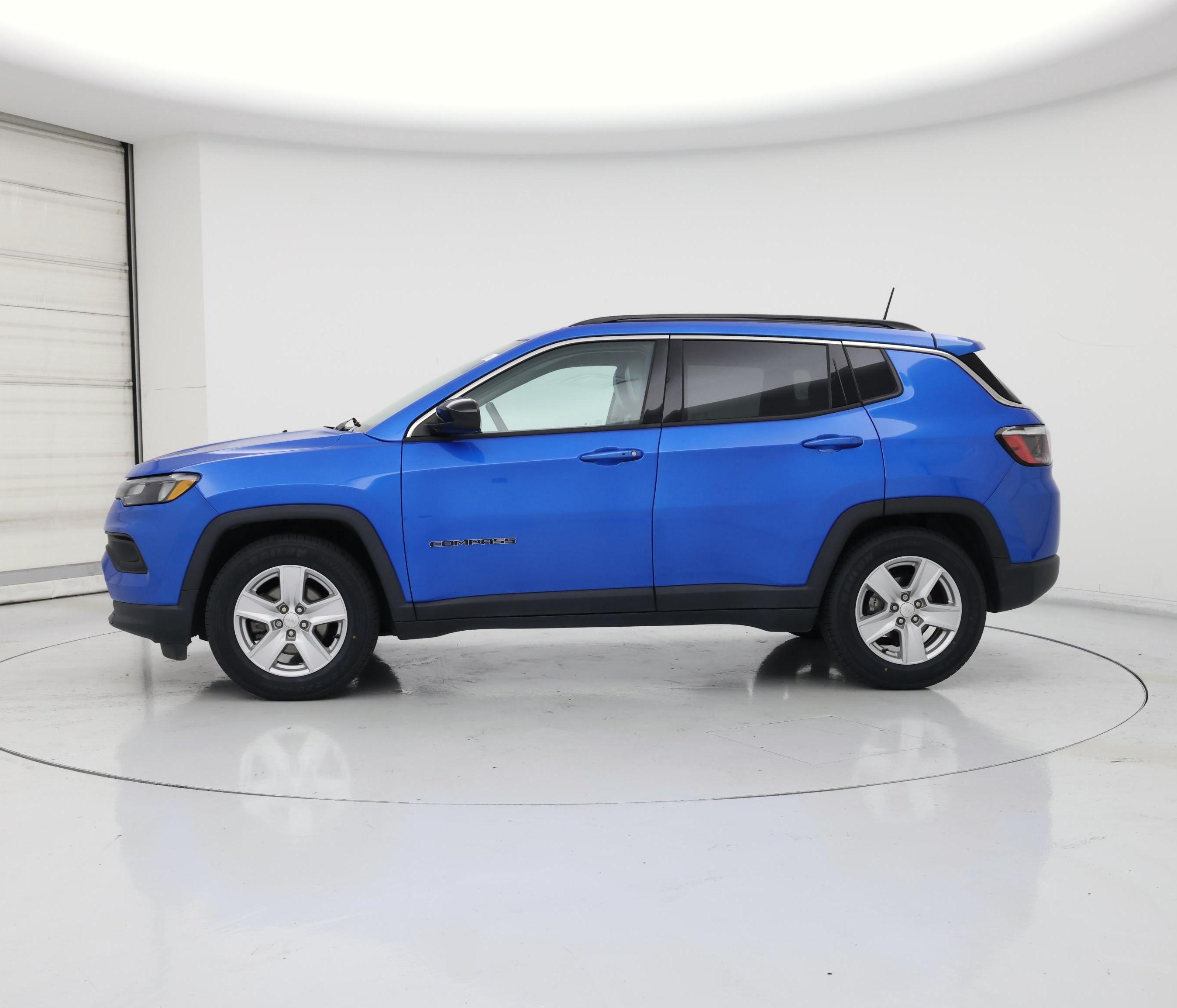Thumbnail: 2022 Jeep Compass - 3