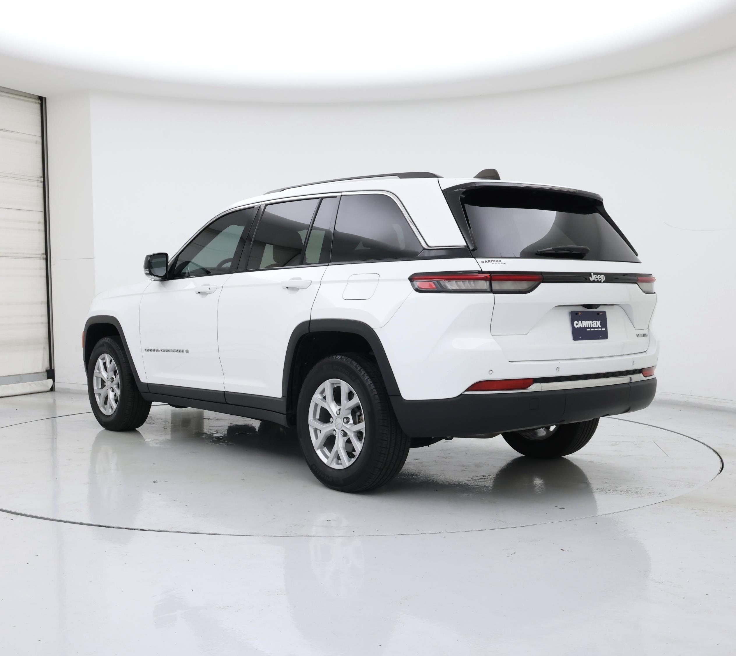 Thumbnail: 2023 Jeep Grand Cherokee - 2