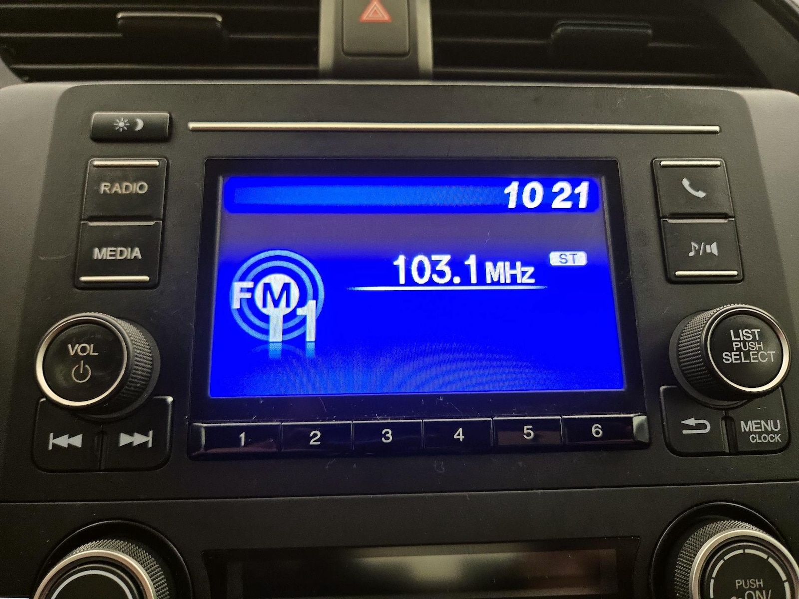 2021 Honda Civic LX - Photo 16