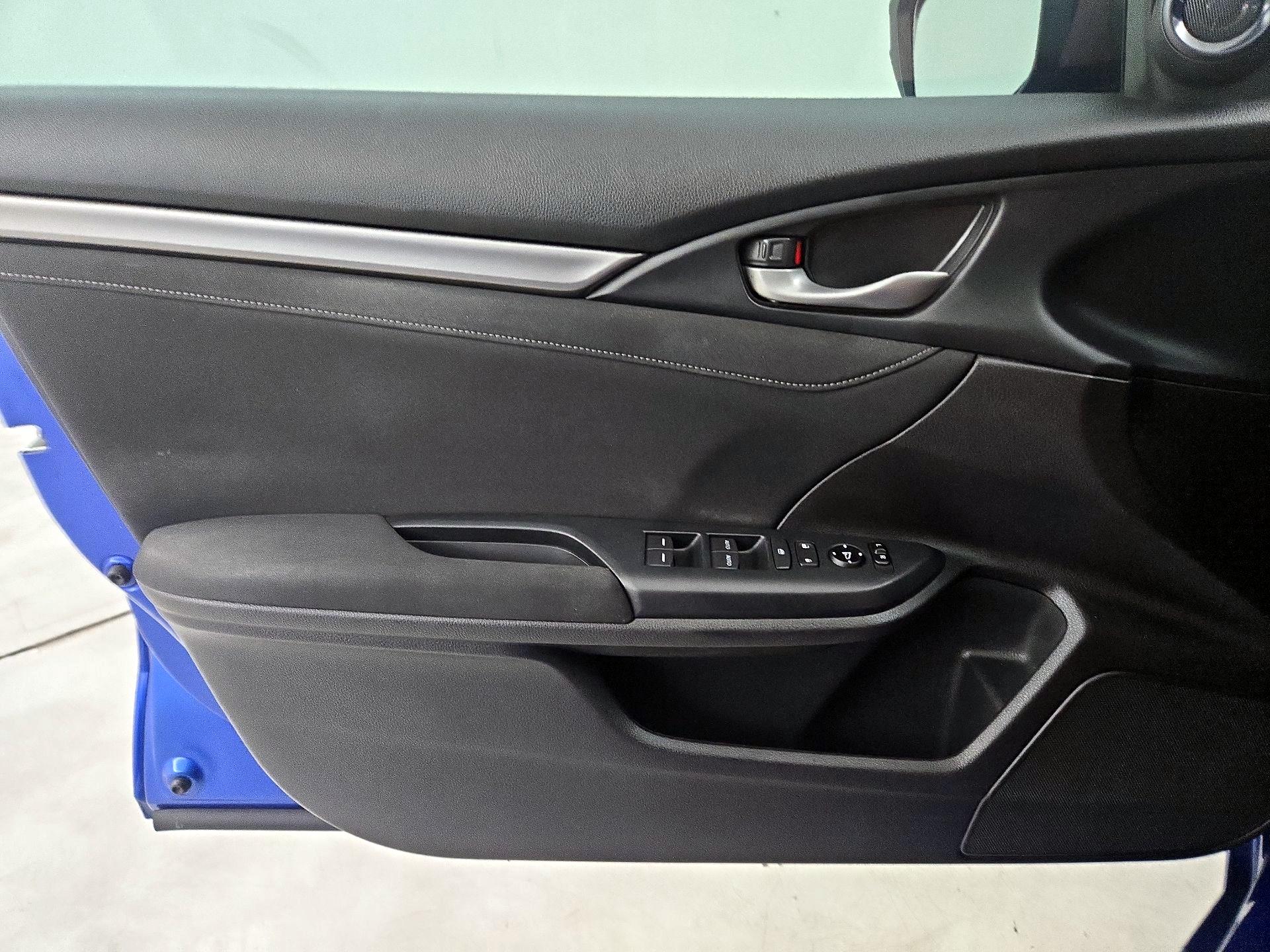 Thumbnail: 2020 Honda Civic - 12