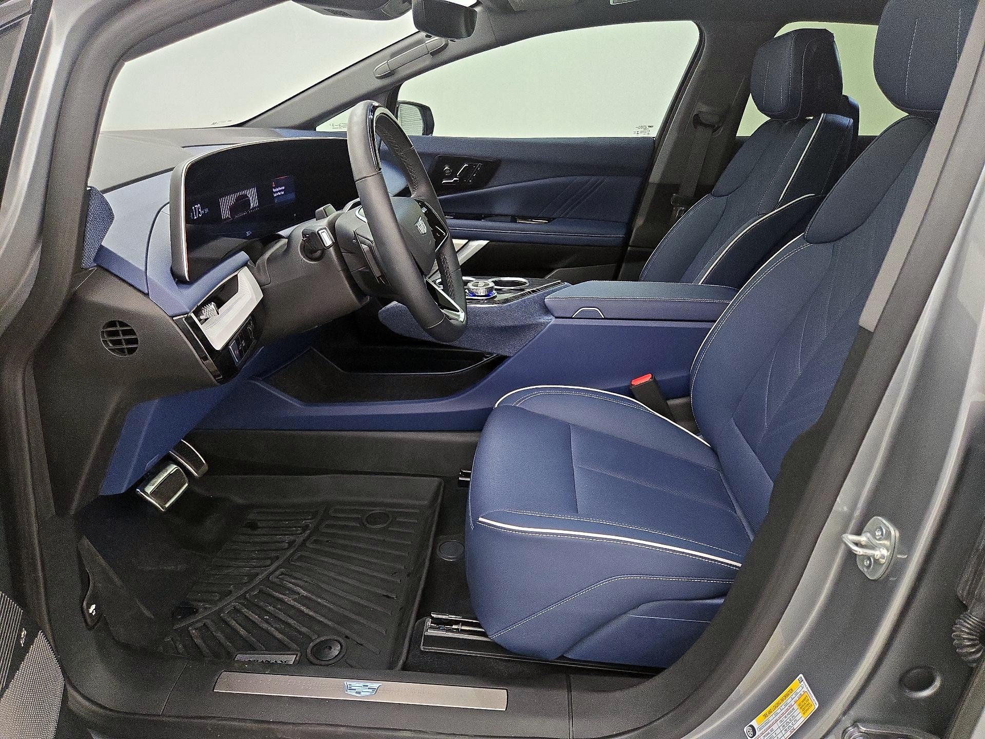 Thumbnail: 2025 Cadillac Optiq - 11