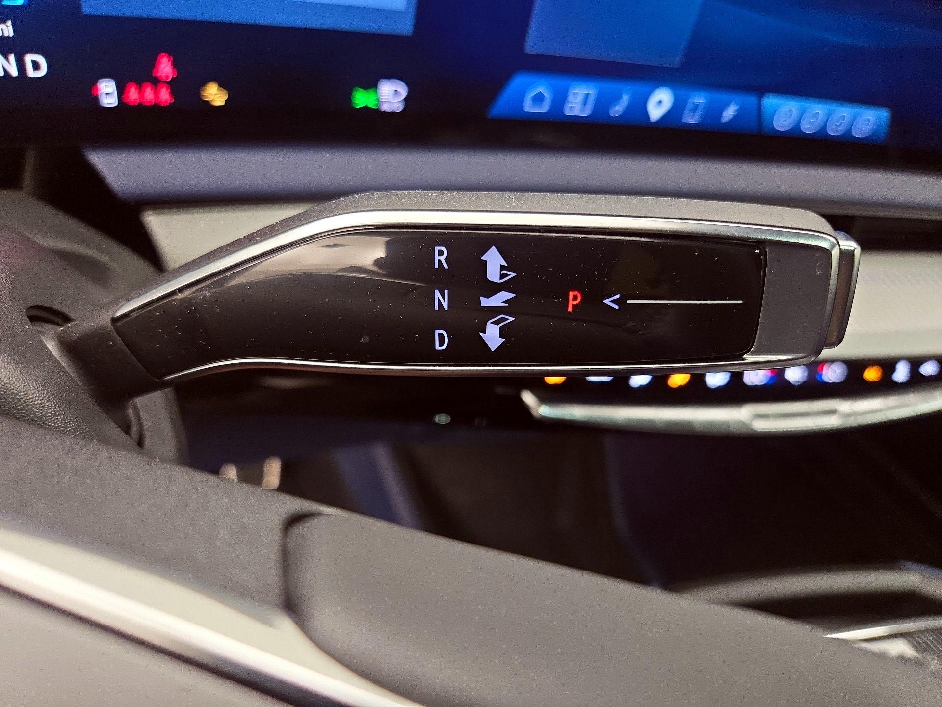Thumbnail: 2025 Cadillac Optiq - 18