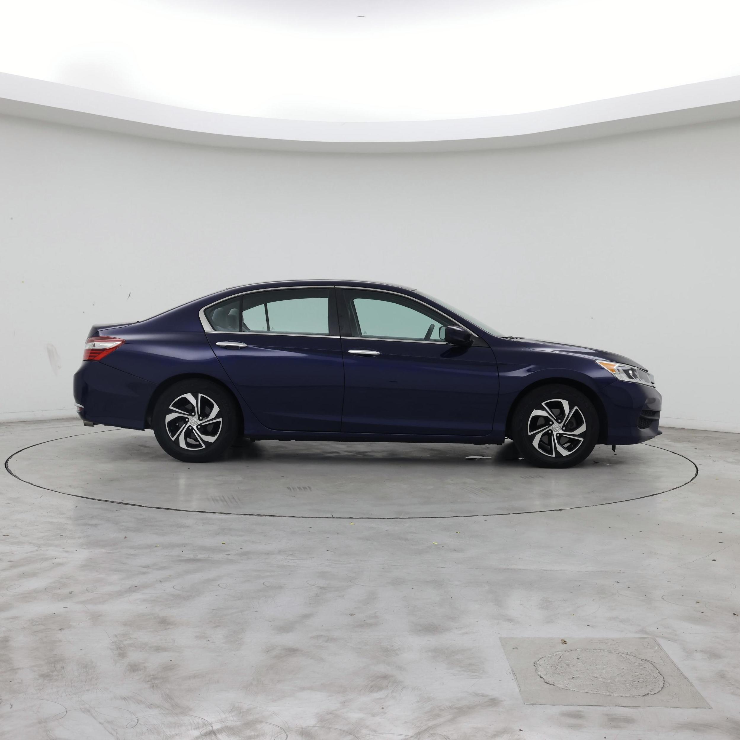 Thumbnail: 2017 Honda Accord - 7