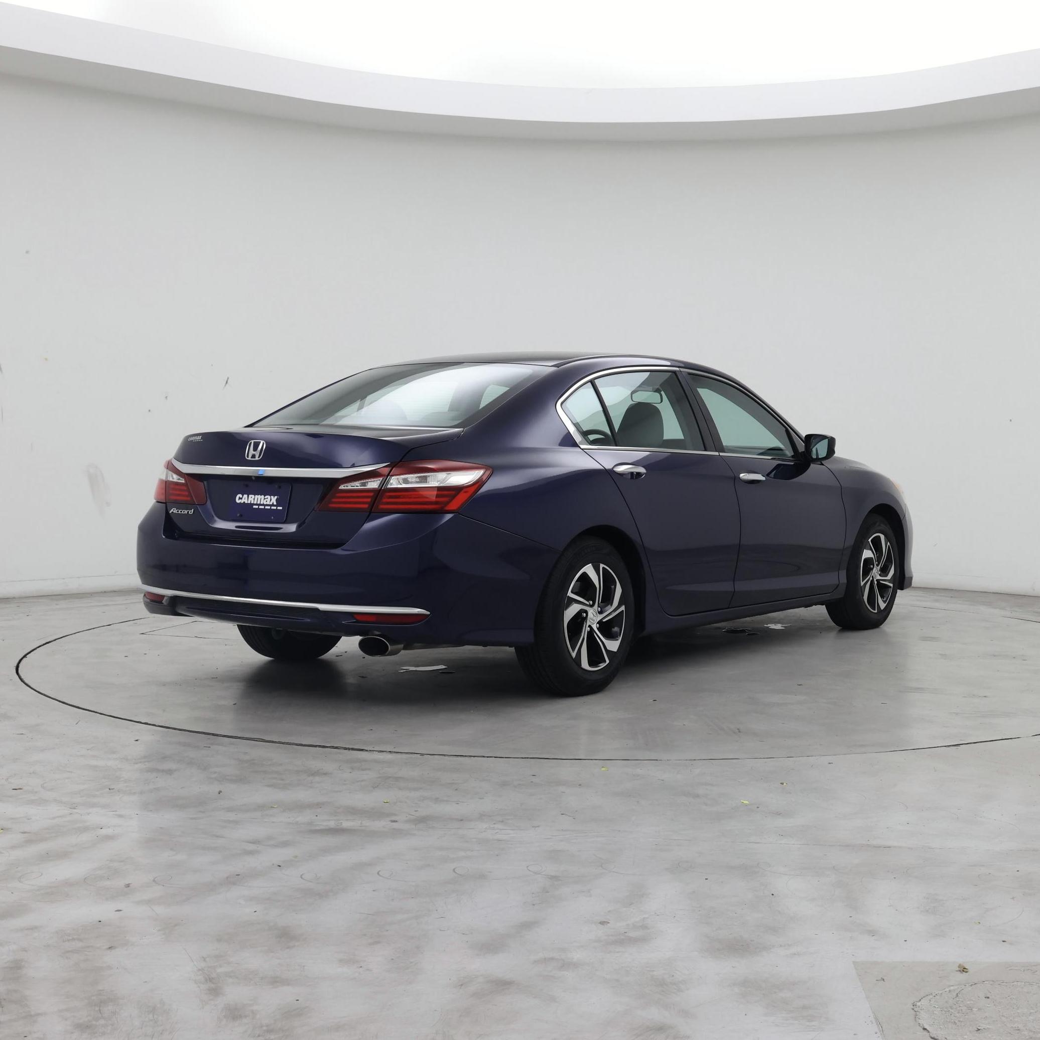 Thumbnail: 2017 Honda Accord - 8