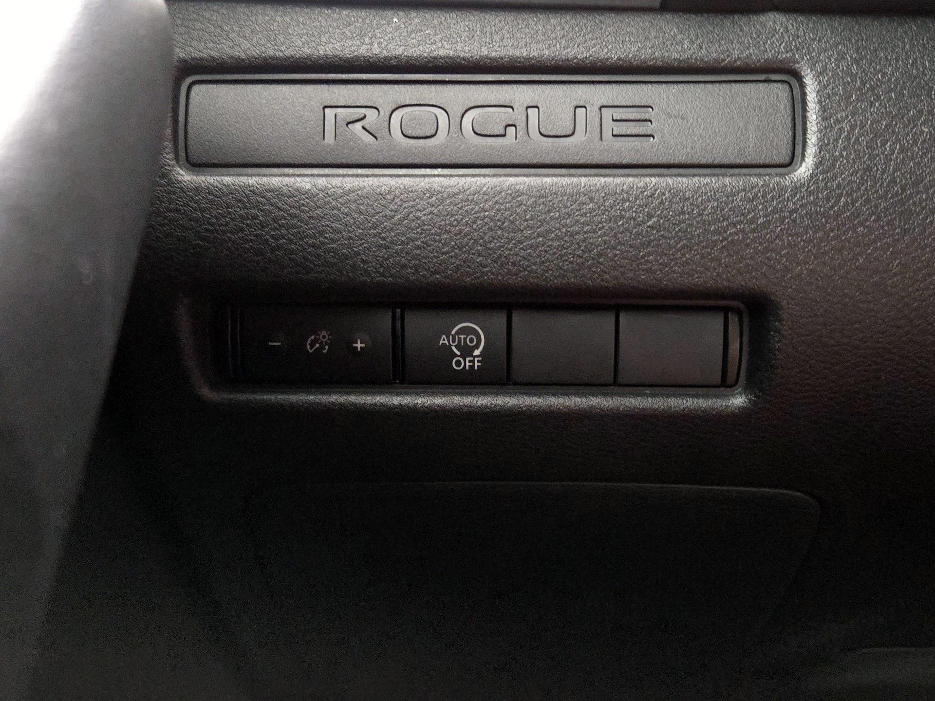 Thumbnail: 2023 Nissan Rogue - 13