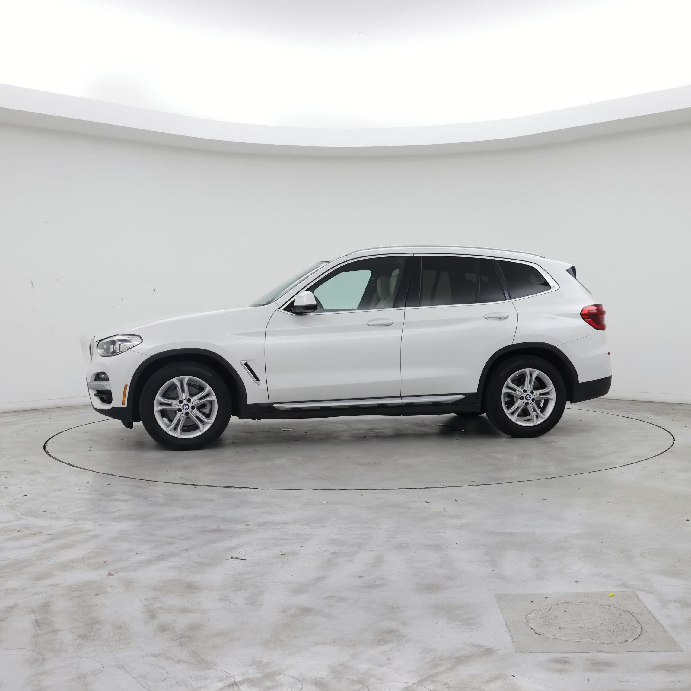 Thumbnail: 2021 BMW X3 - 3
