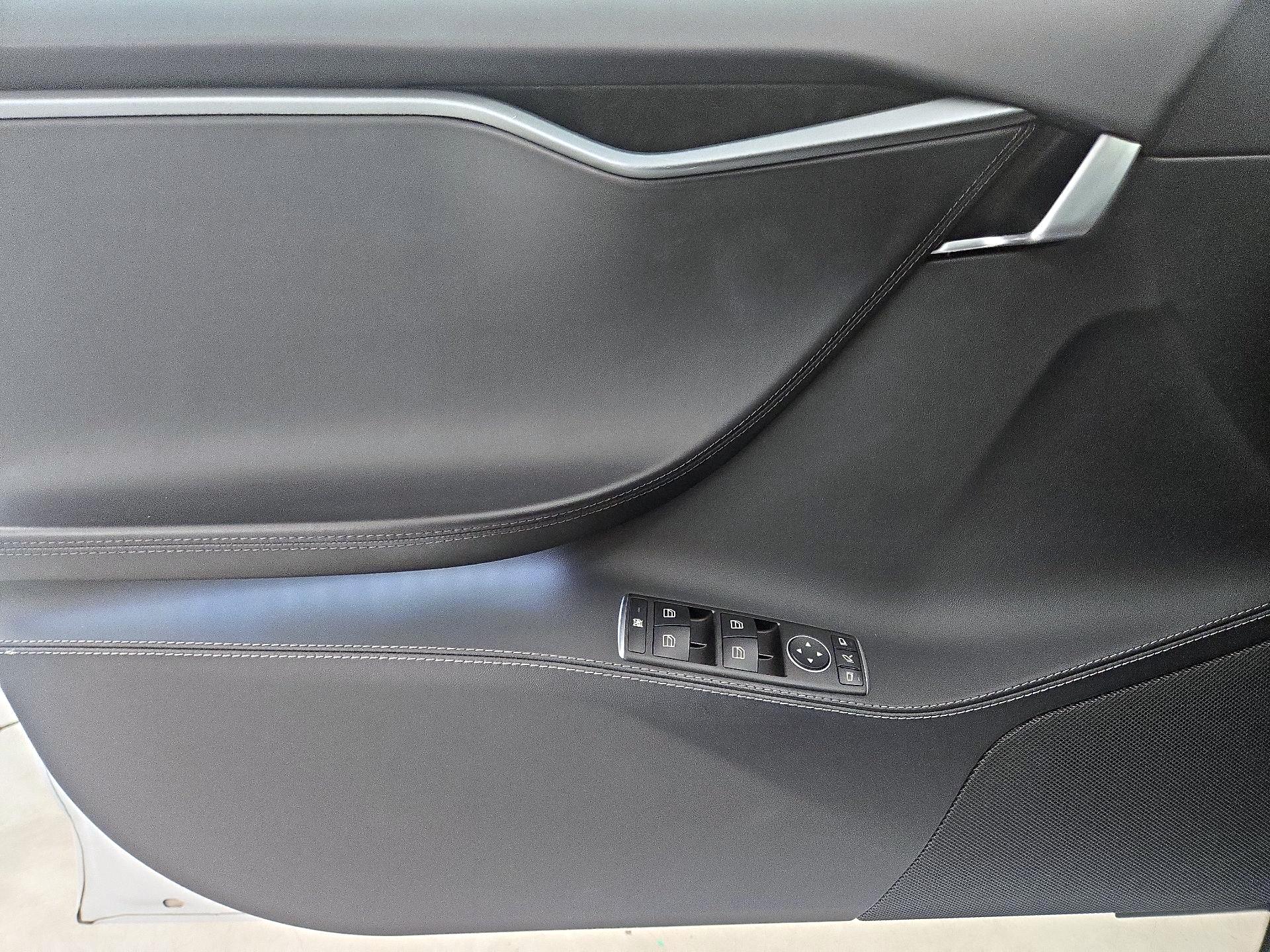 Thumbnail: 2021 Tesla Model S - 12