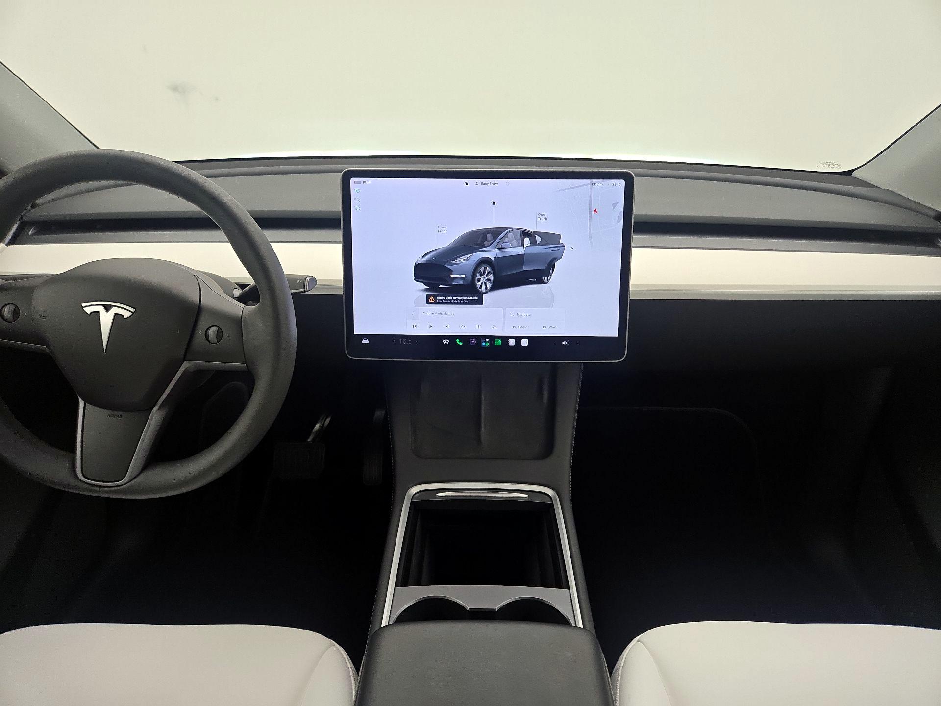 Thumbnail: 2023 Tesla Model Y - 9