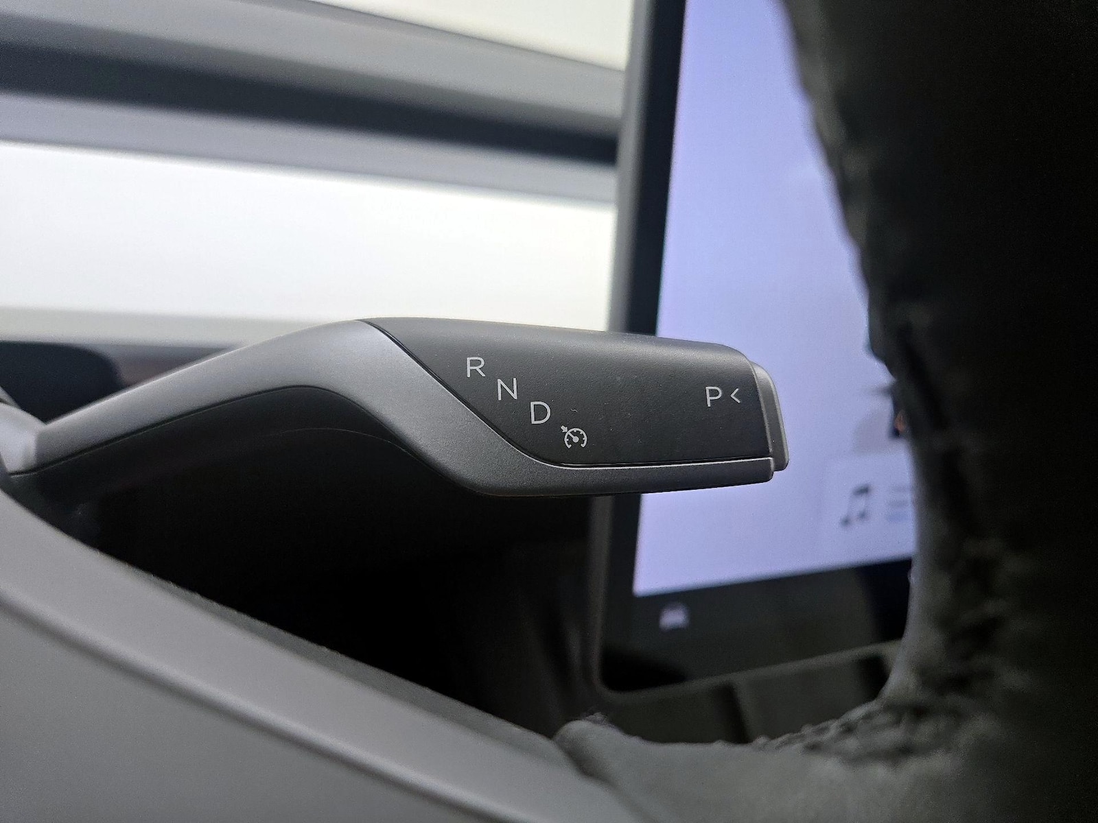 2023 Tesla Model Y Long Range - Photo 18