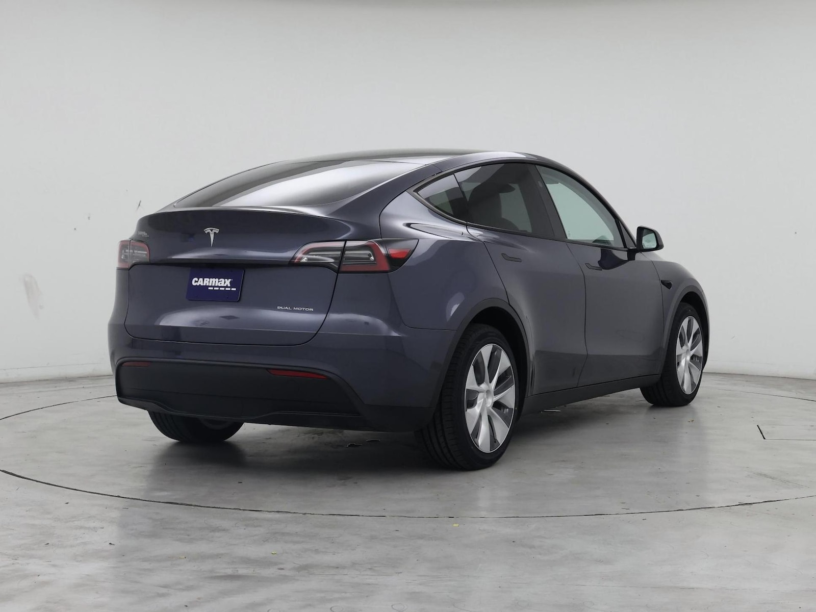 2023 Tesla Model Y Long Range - Photo 9