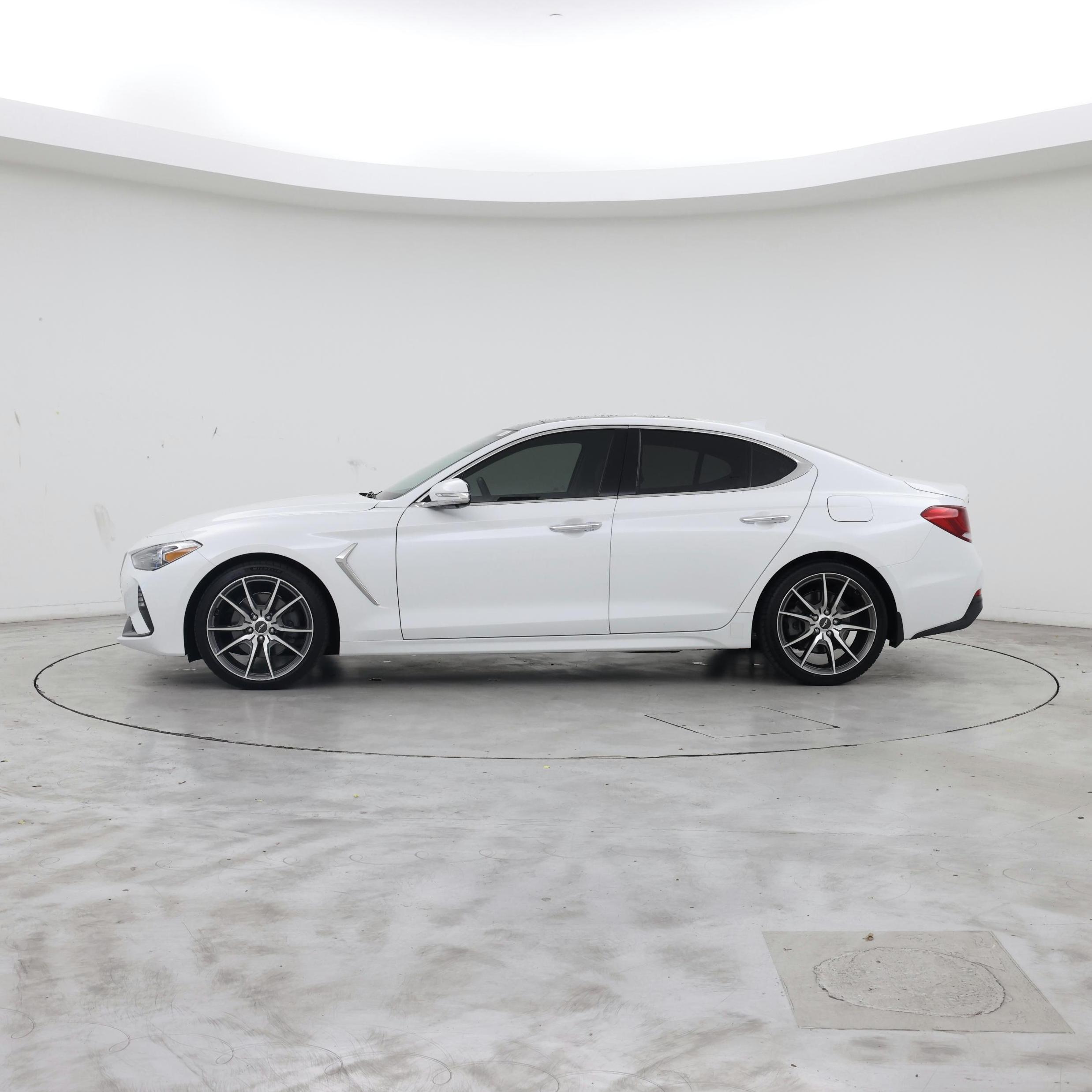 Thumbnail: 2020 Genesis G70 - 3