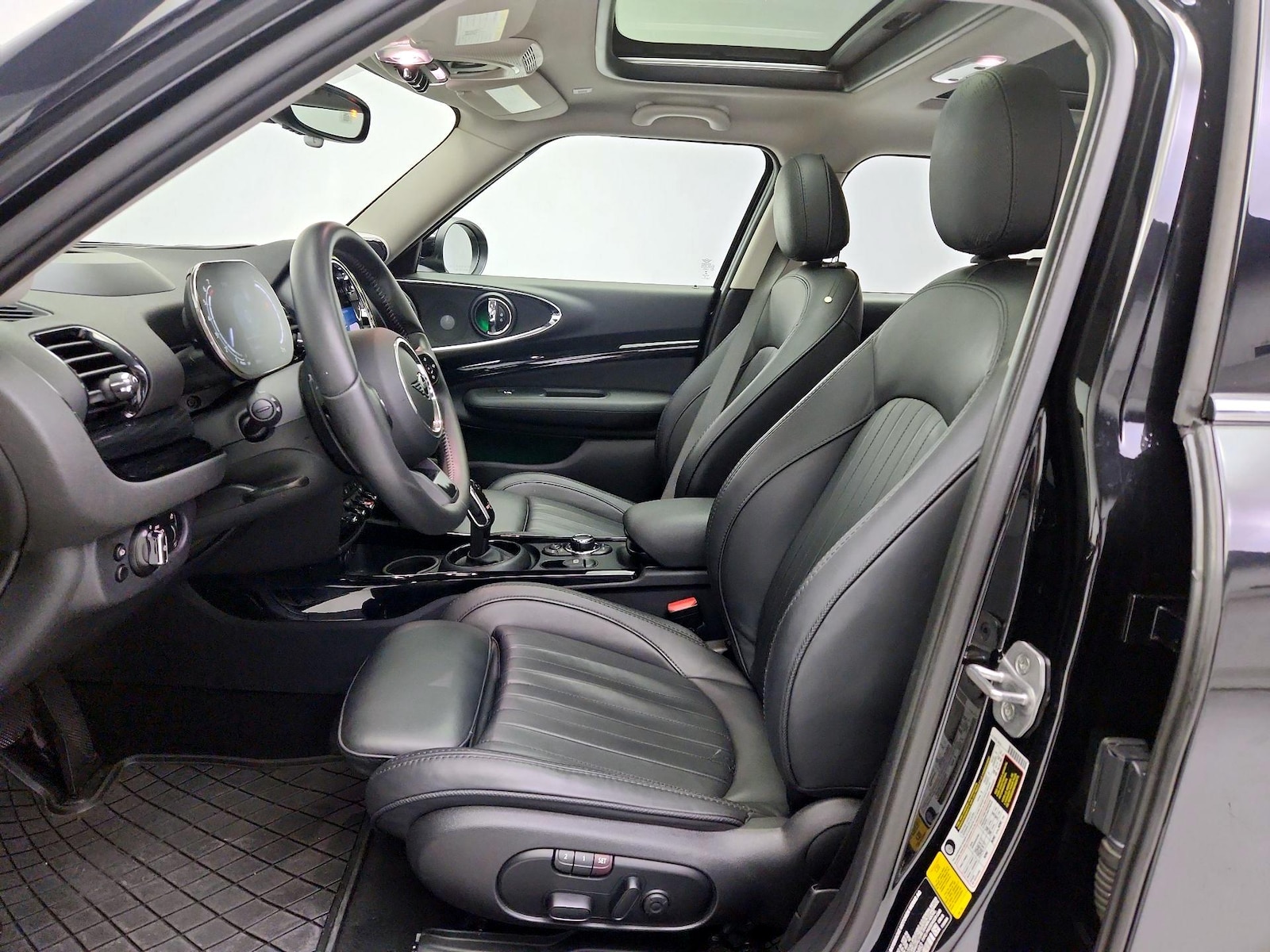2023 MINI Clubman S - Photo 12