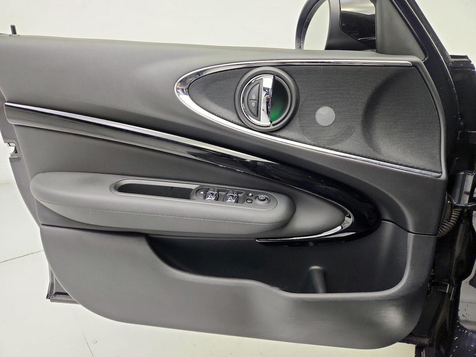 2023 MINI Clubman S - Photo 13