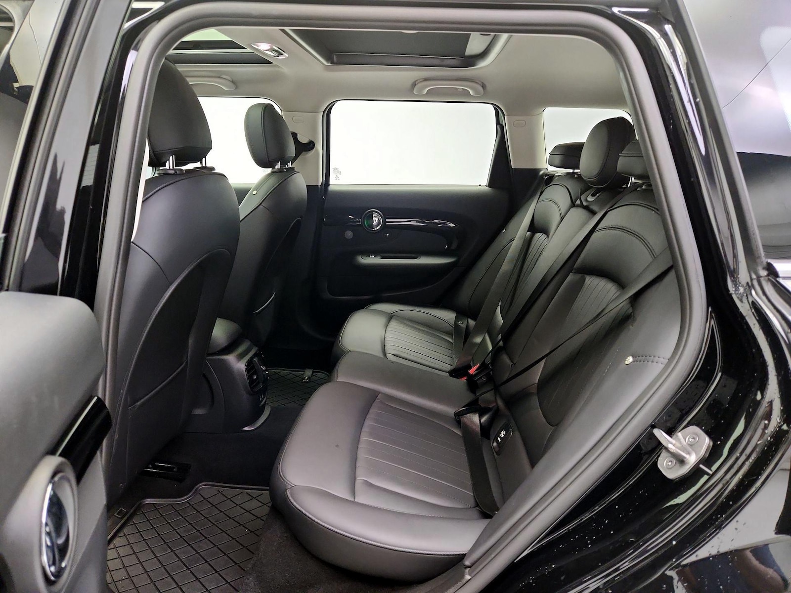 2023 MINI Clubman S - Photo 22