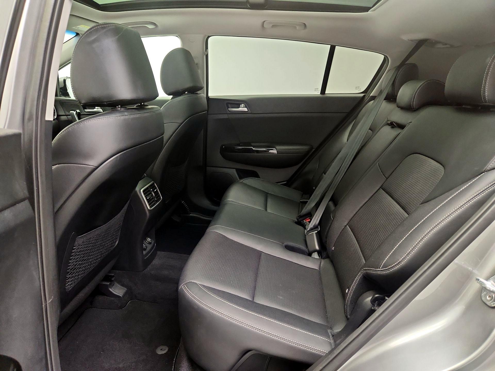 Thumbnail: 2021 Kia Sportage - 20