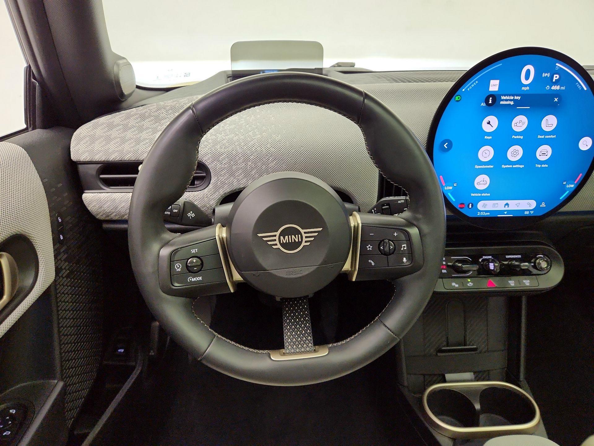 Thumbnail: 2025 MINI Cooper Hardtop - 10
