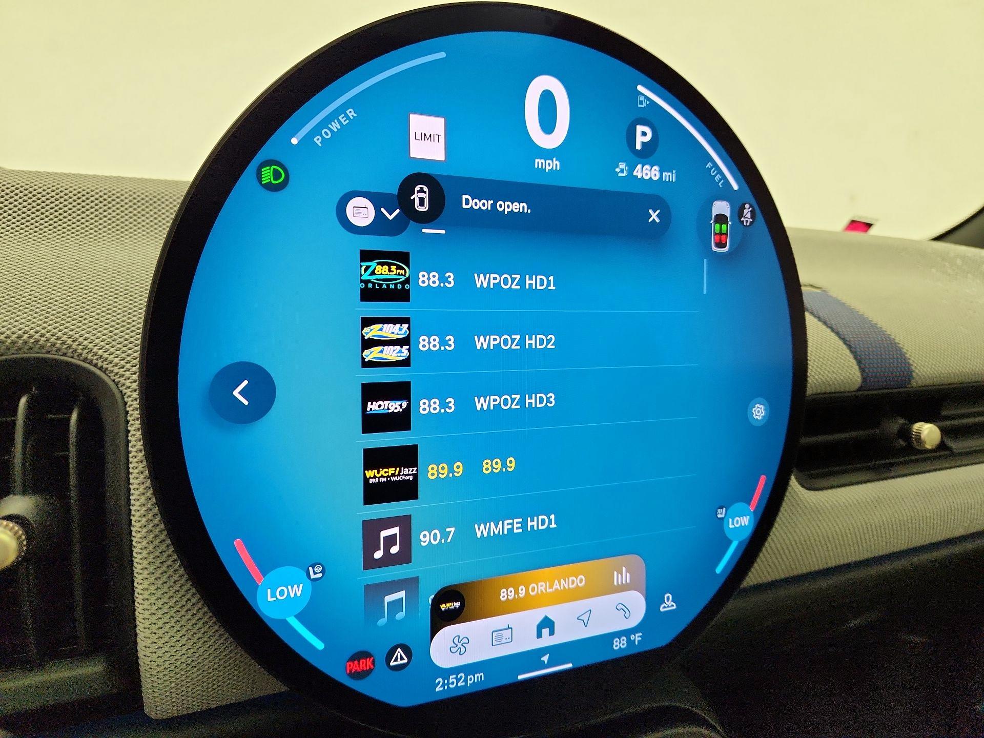 Thumbnail: 2025 MINI Cooper Hardtop - 15