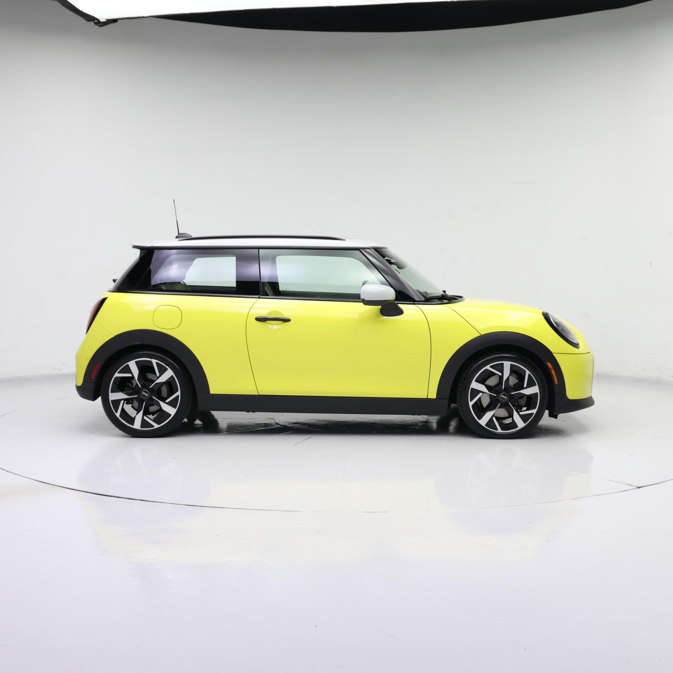 Thumbnail: 2025 MINI Cooper Hardtop - 7