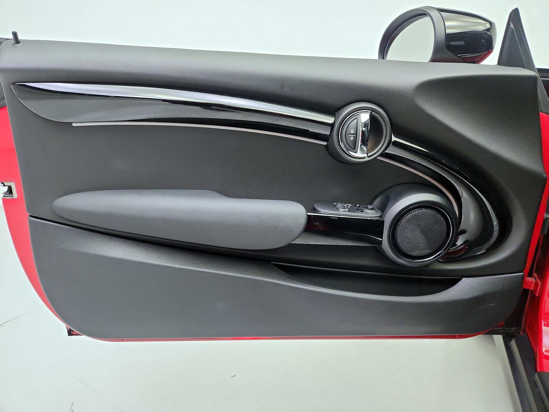 Thumbnail: 2023 MINI Cooper Hardtop - 12