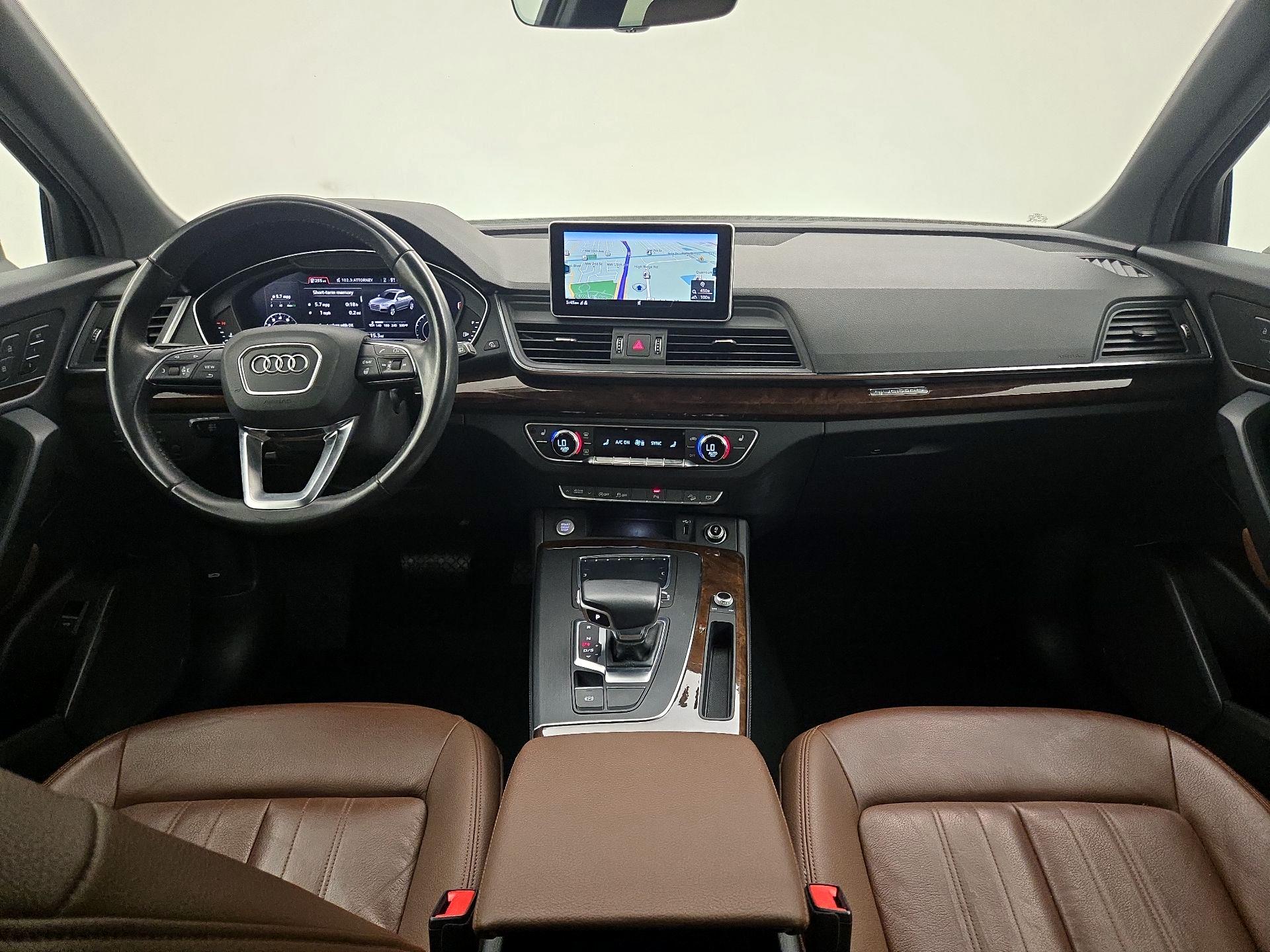 Thumbnail: 2020 Audi Q5 - 9