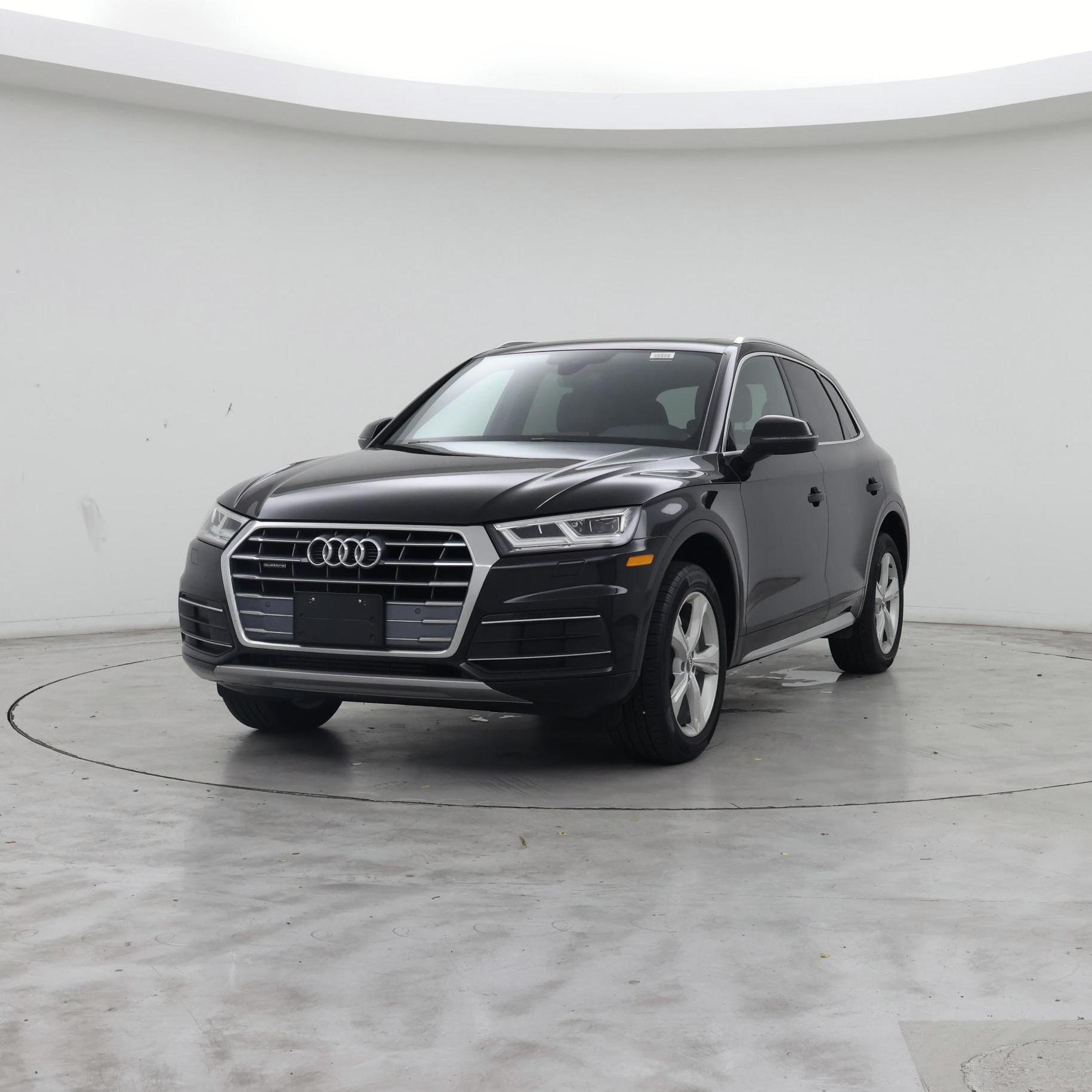 Thumbnail: 2020 Audi Q5 - 4