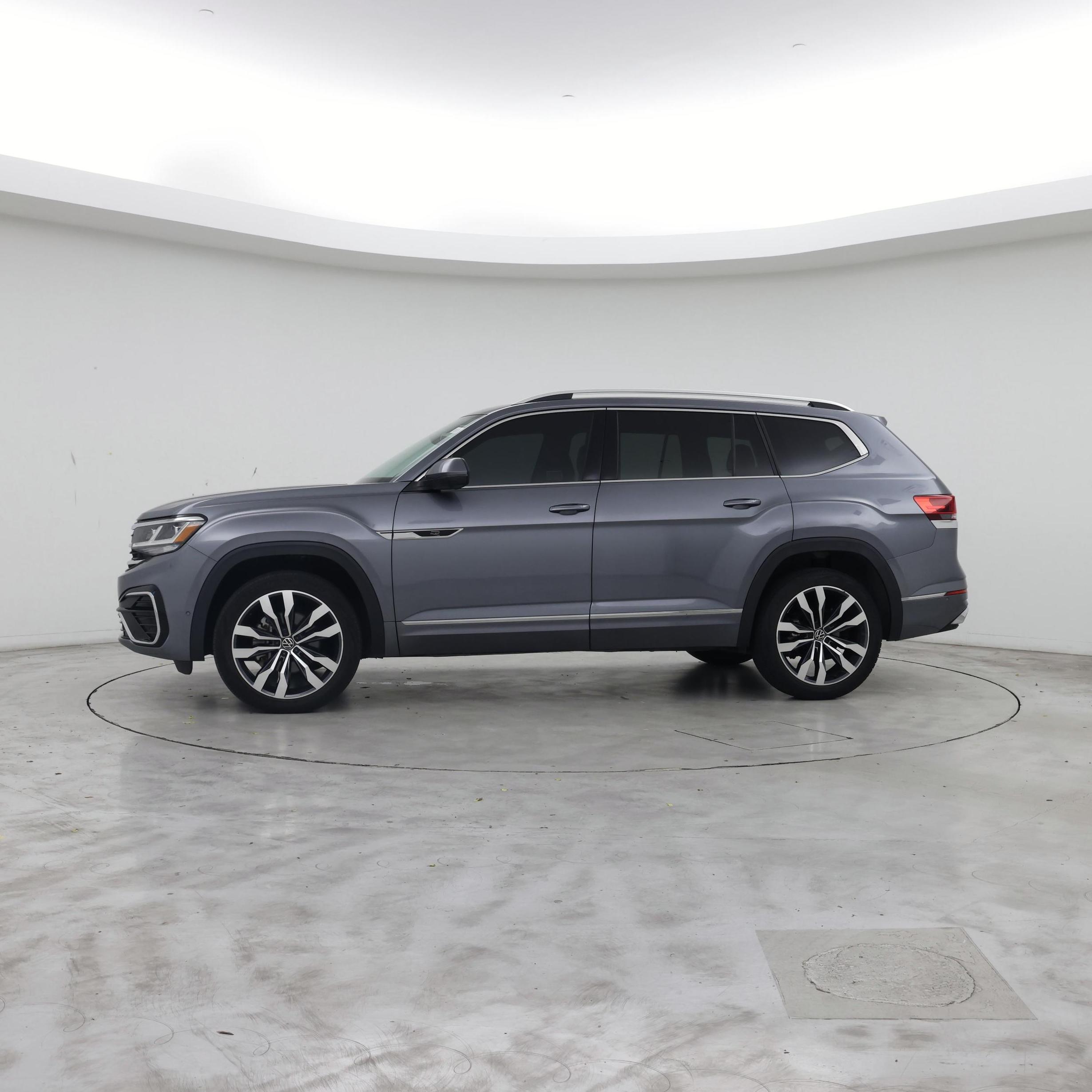 Thumbnail: 2023 Volkswagen Atlas - 3