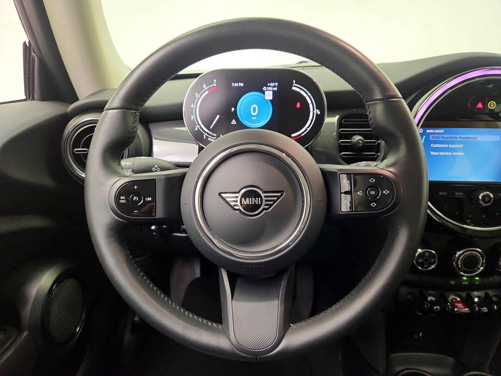 Thumbnail: 2024 MINI Cooper Hardtop - 10