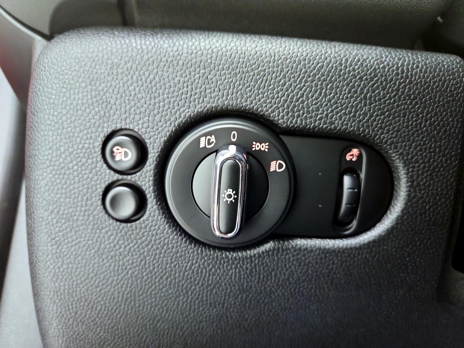 Thumbnail: 2024 MINI Cooper Hardtop - 13