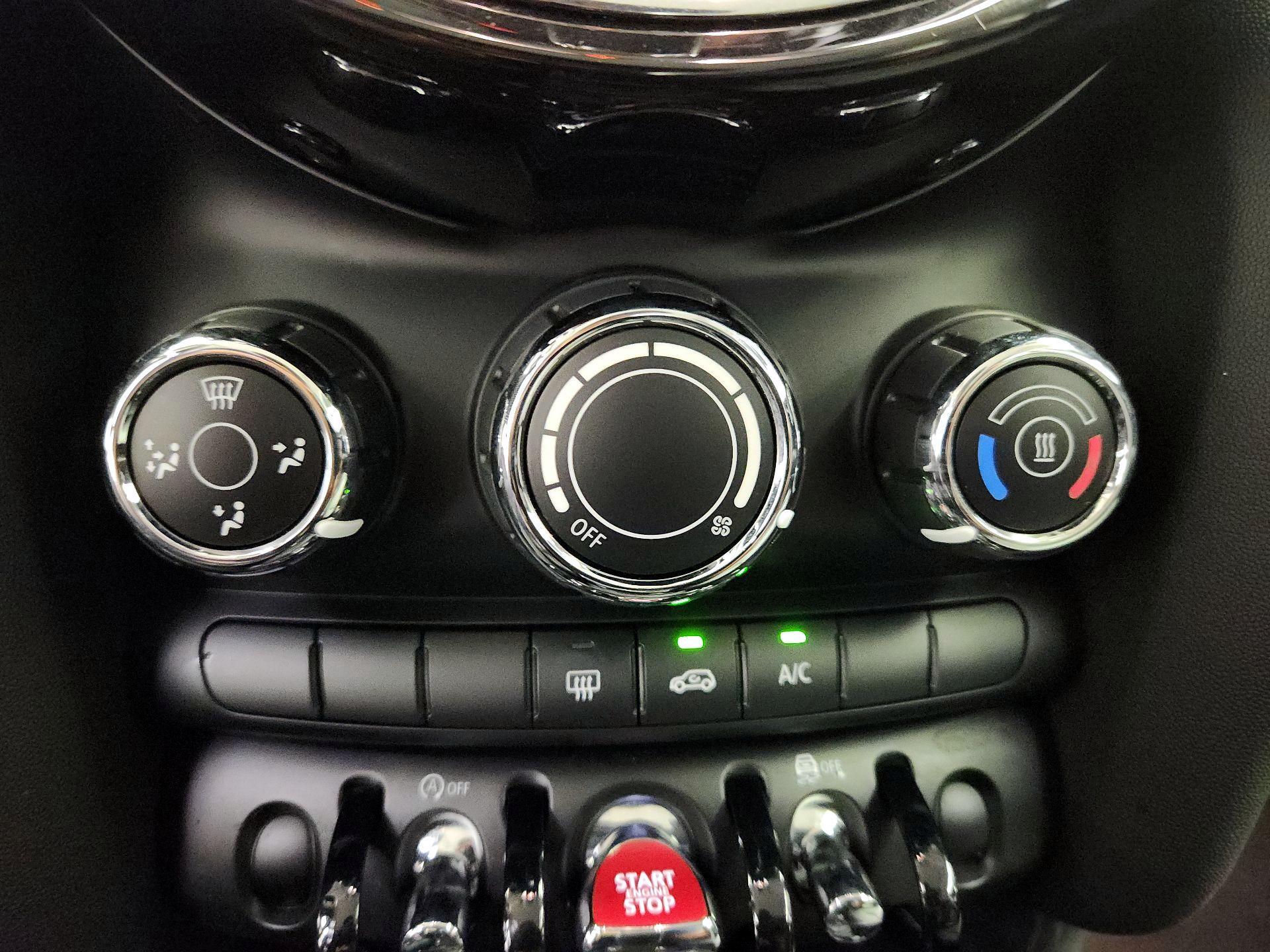 Thumbnail: 2024 MINI Cooper Hardtop - 16