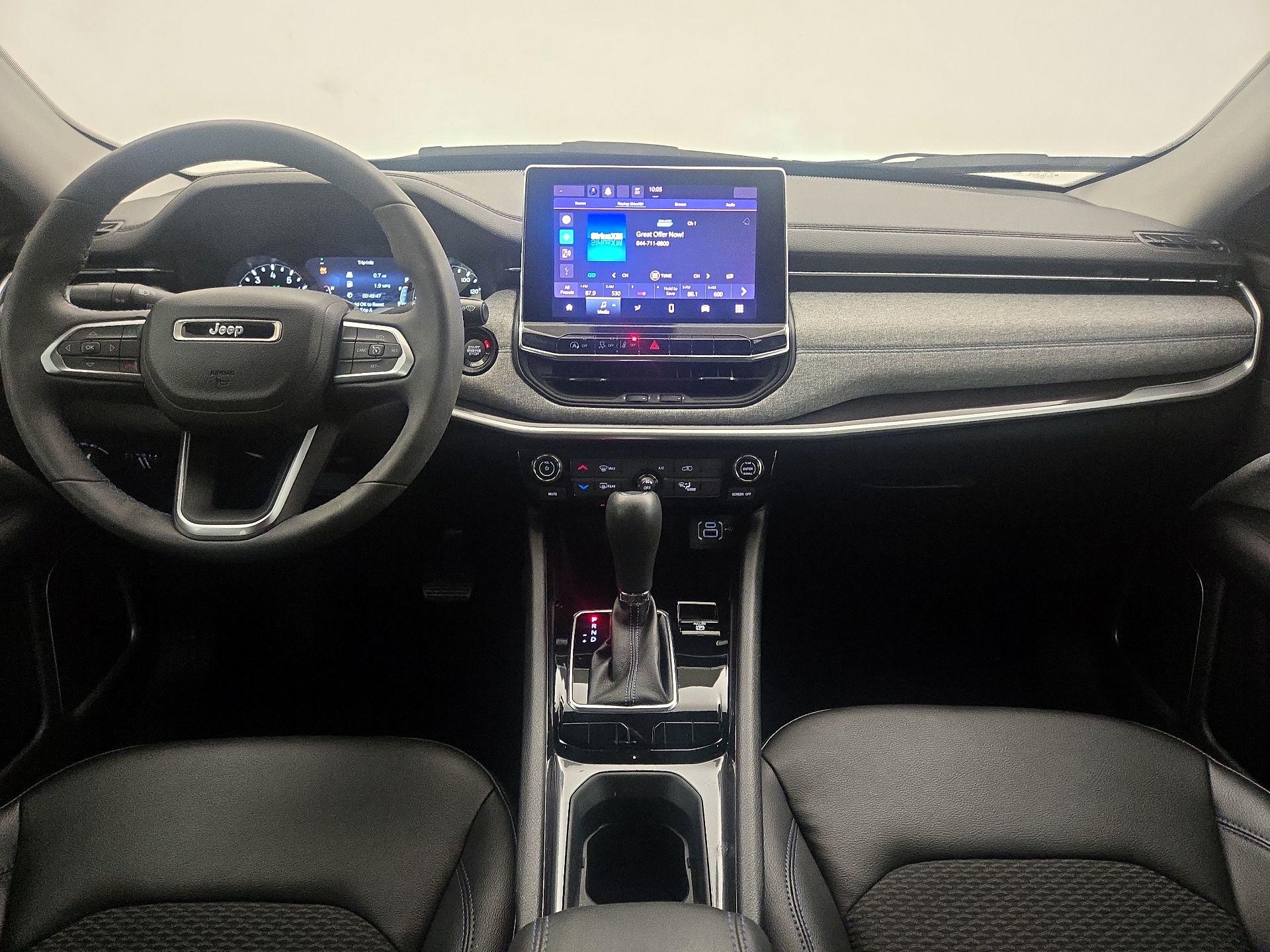 Thumbnail: 2022 Jeep Compass - 9