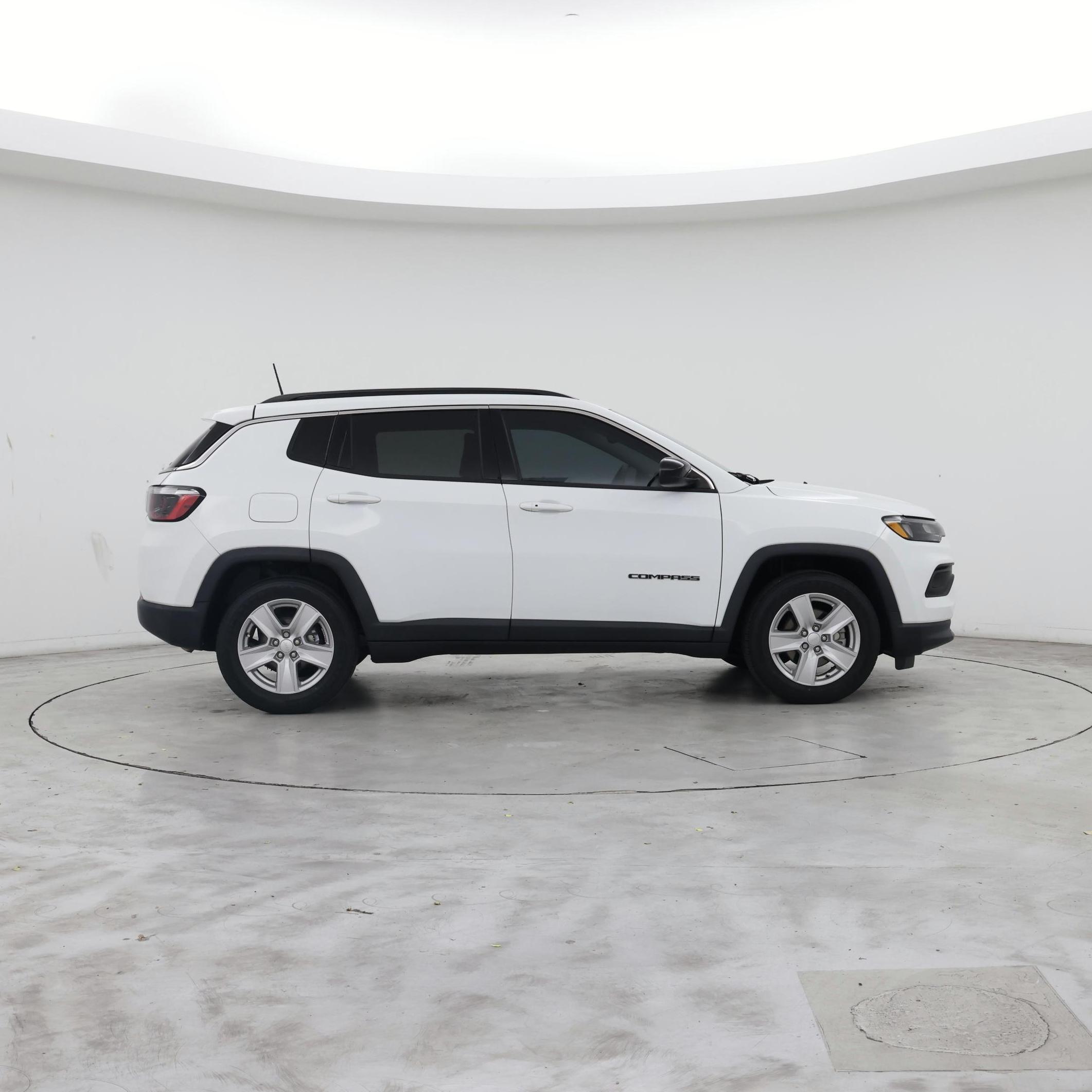 Thumbnail: 2022 Jeep Compass - 7