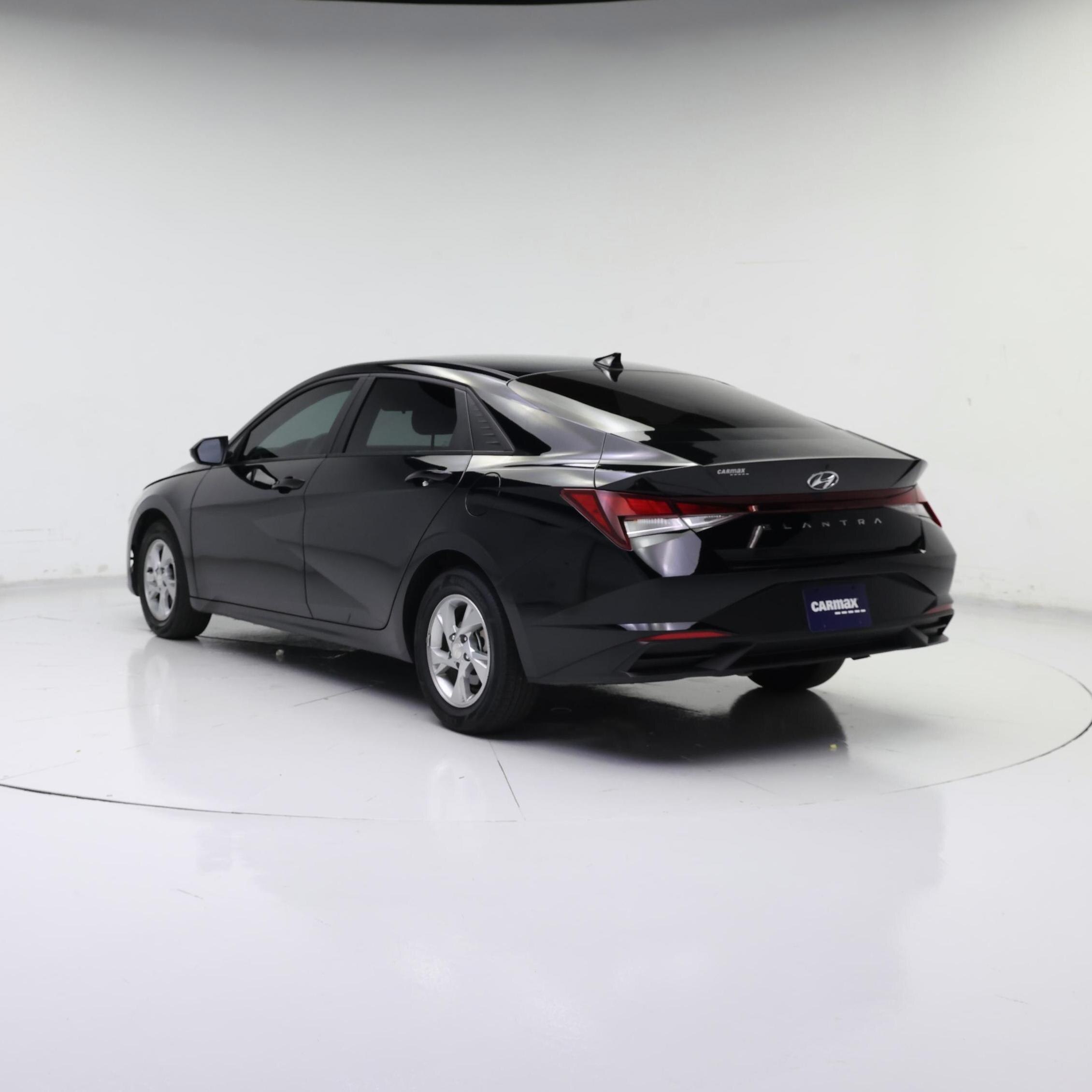 Thumbnail: 2023 Hyundai Elantra - 2