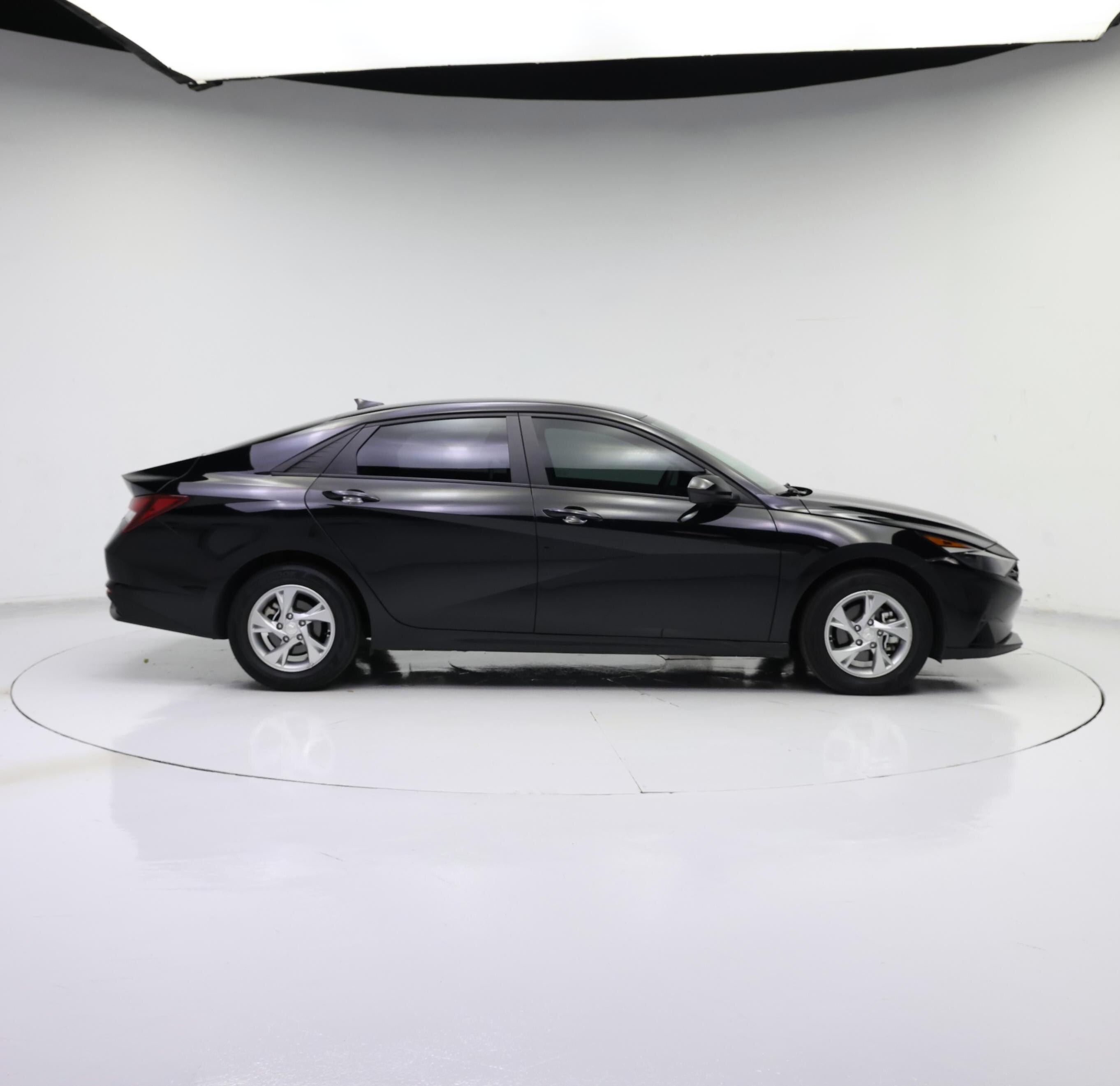 Thumbnail: 2023 Hyundai Elantra - 7