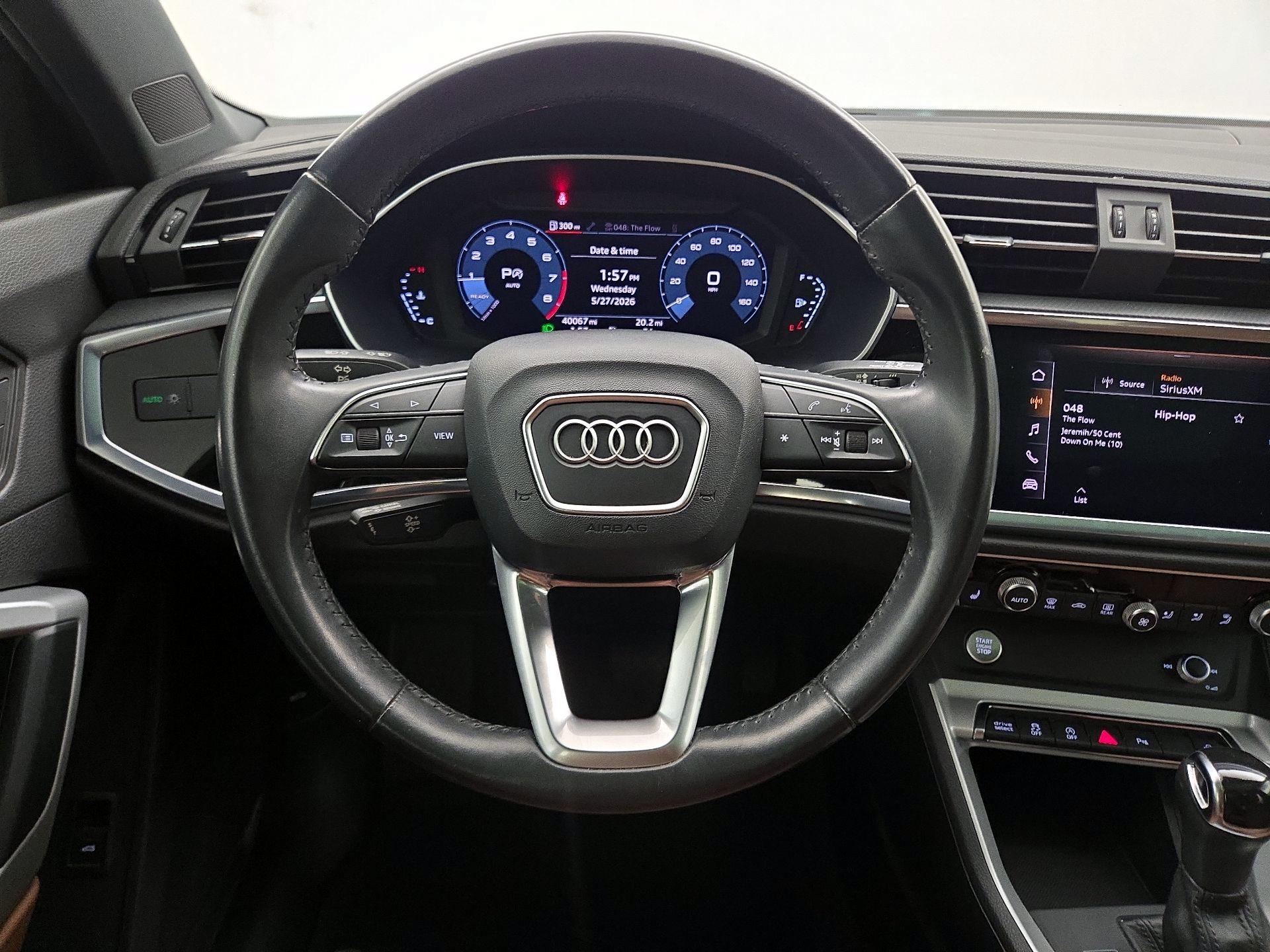 Thumbnail: 2020 Audi Q3 - 10
