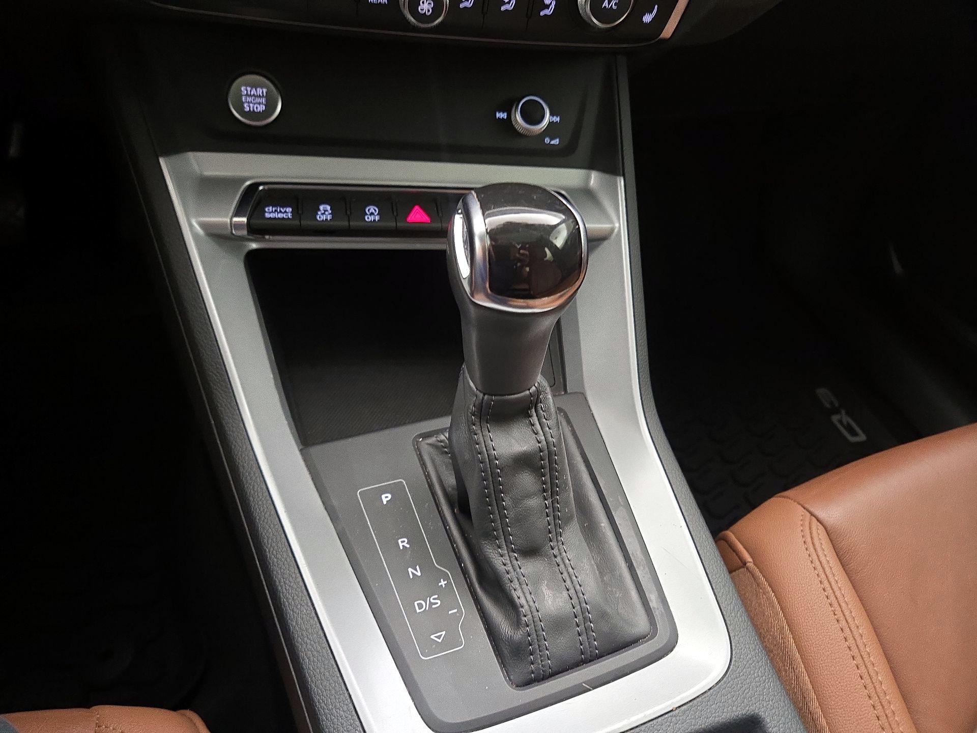 Thumbnail: 2020 Audi Q3 - 17