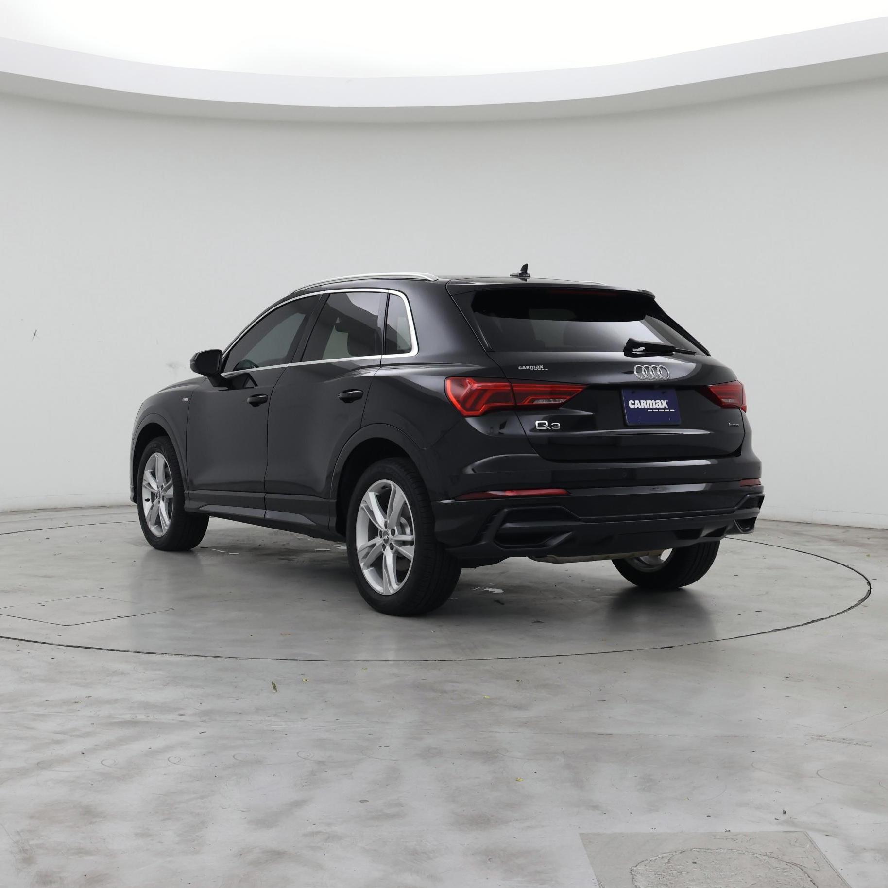 Thumbnail: 2020 Audi Q3 - 2
