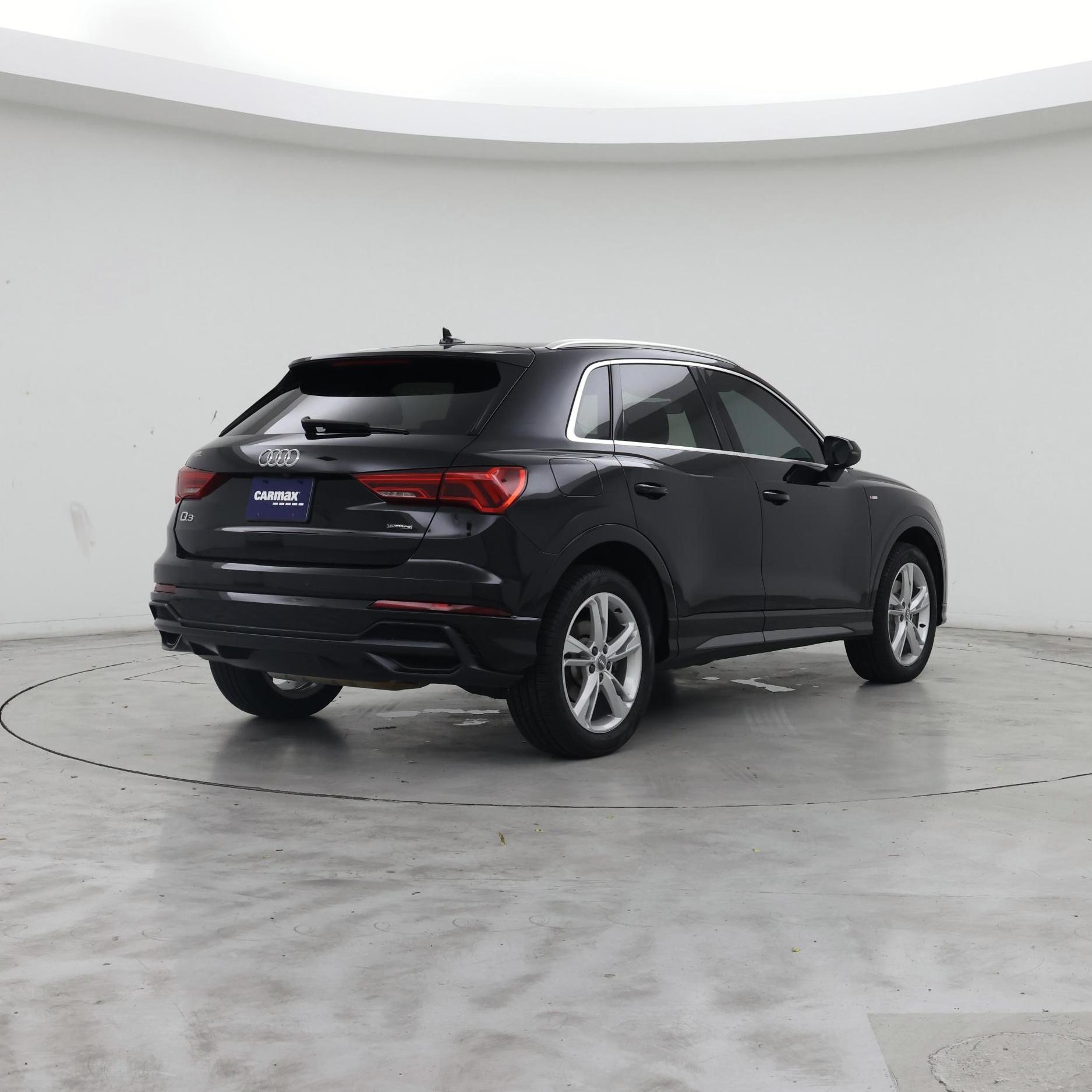 Thumbnail: 2020 Audi Q3 - 8