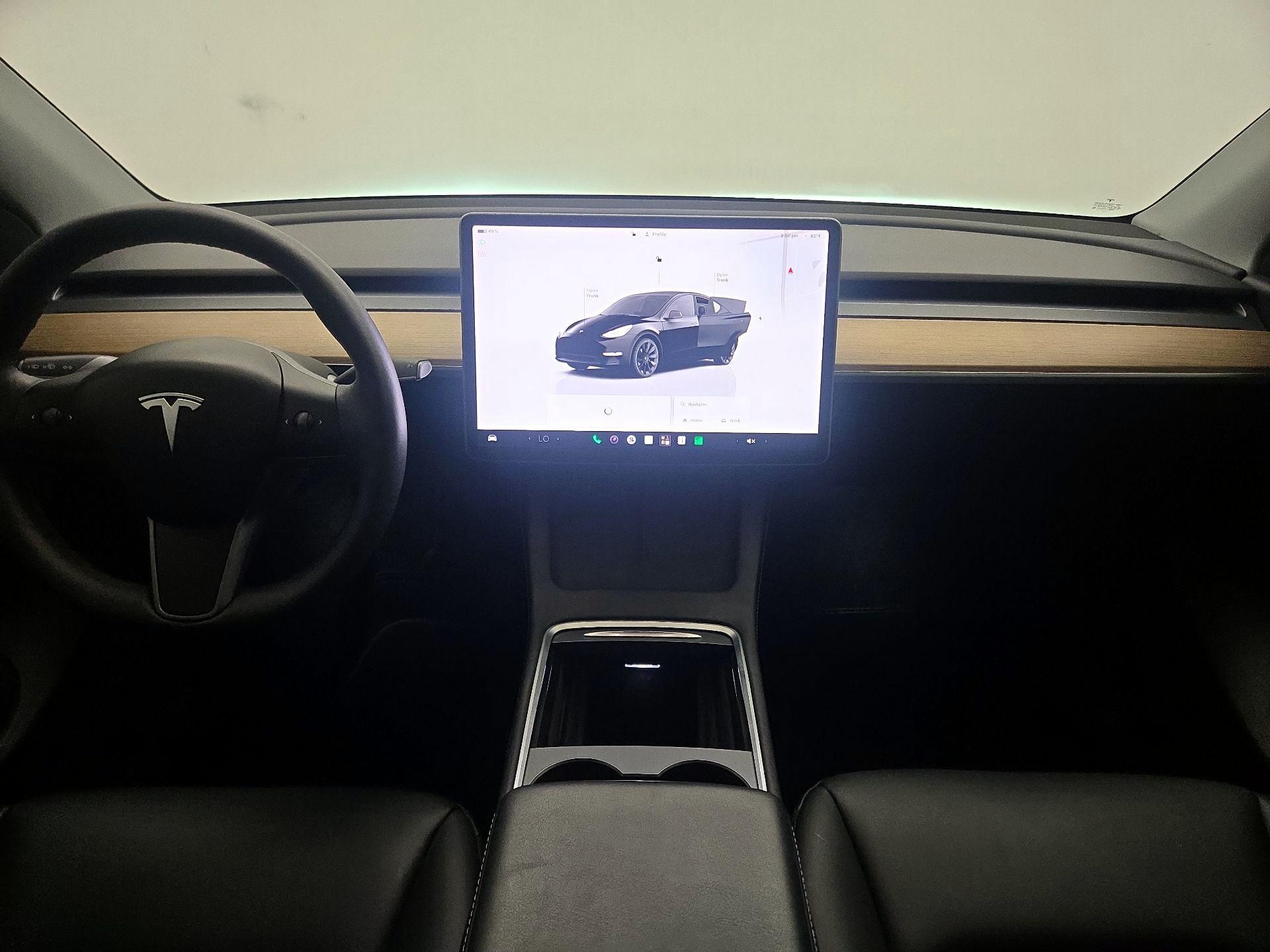 Thumbnail: 2022 Tesla Model Y - 9