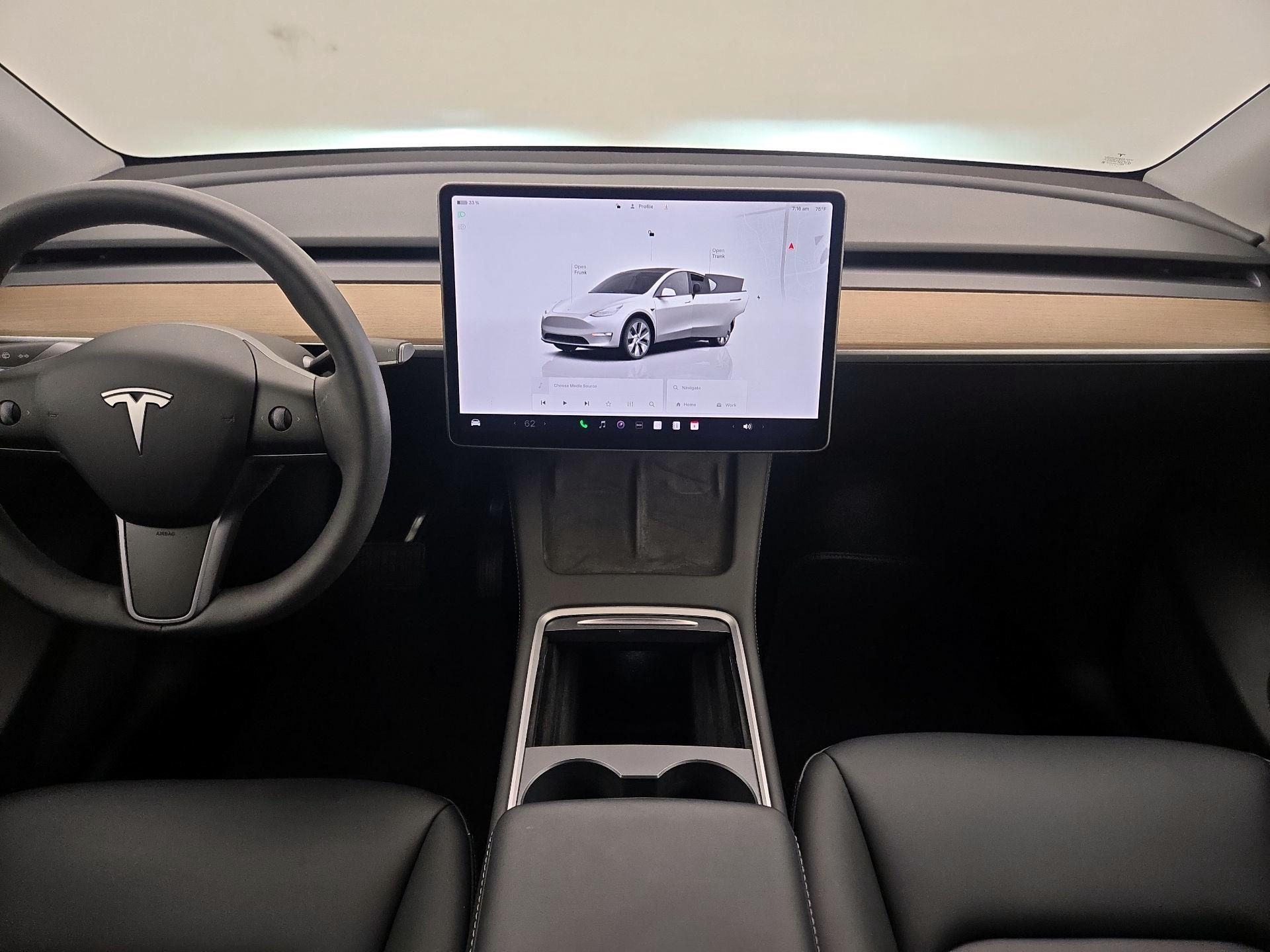 Thumbnail: 2023 Tesla Model Y - 9