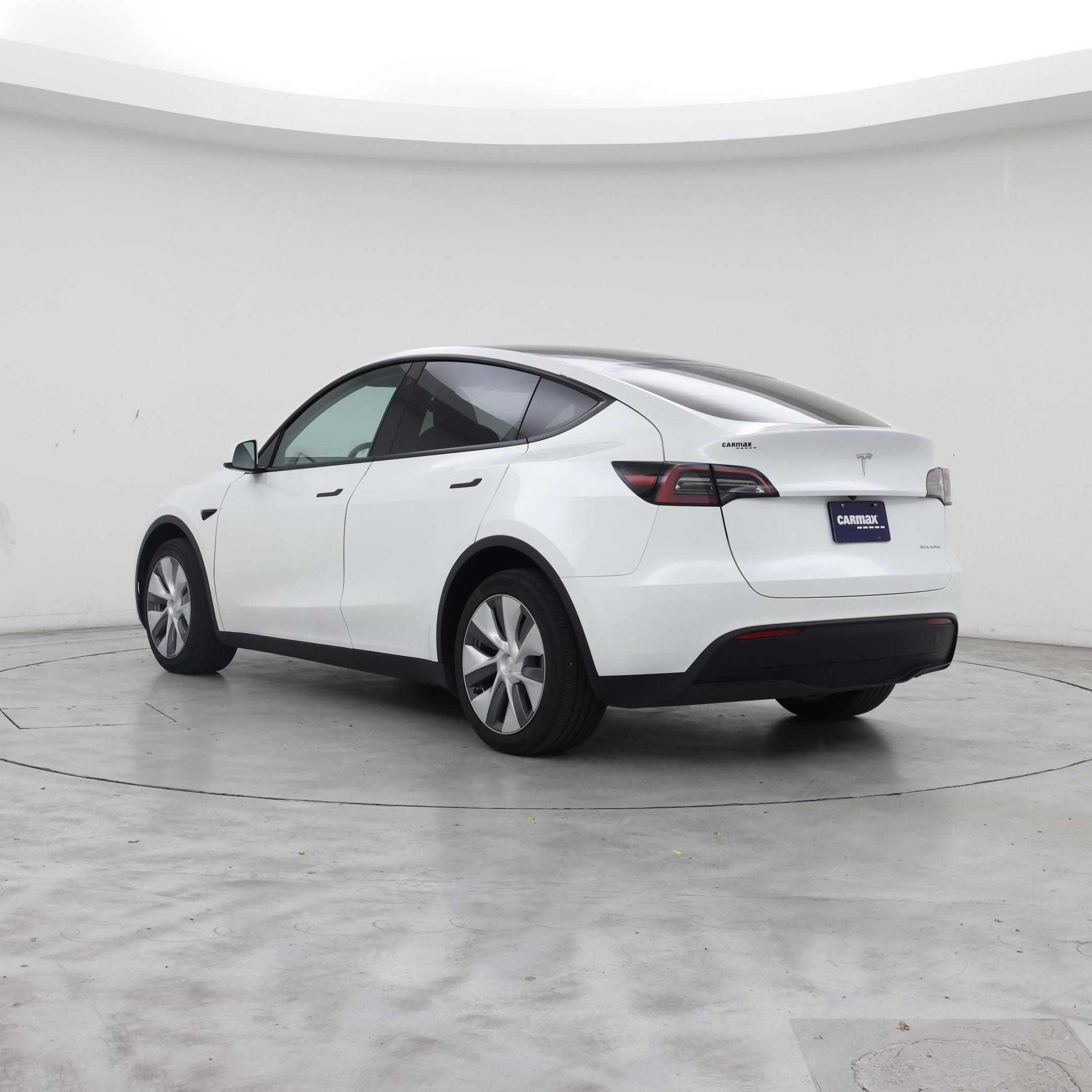 Thumbnail: 2023 Tesla Model Y - 2