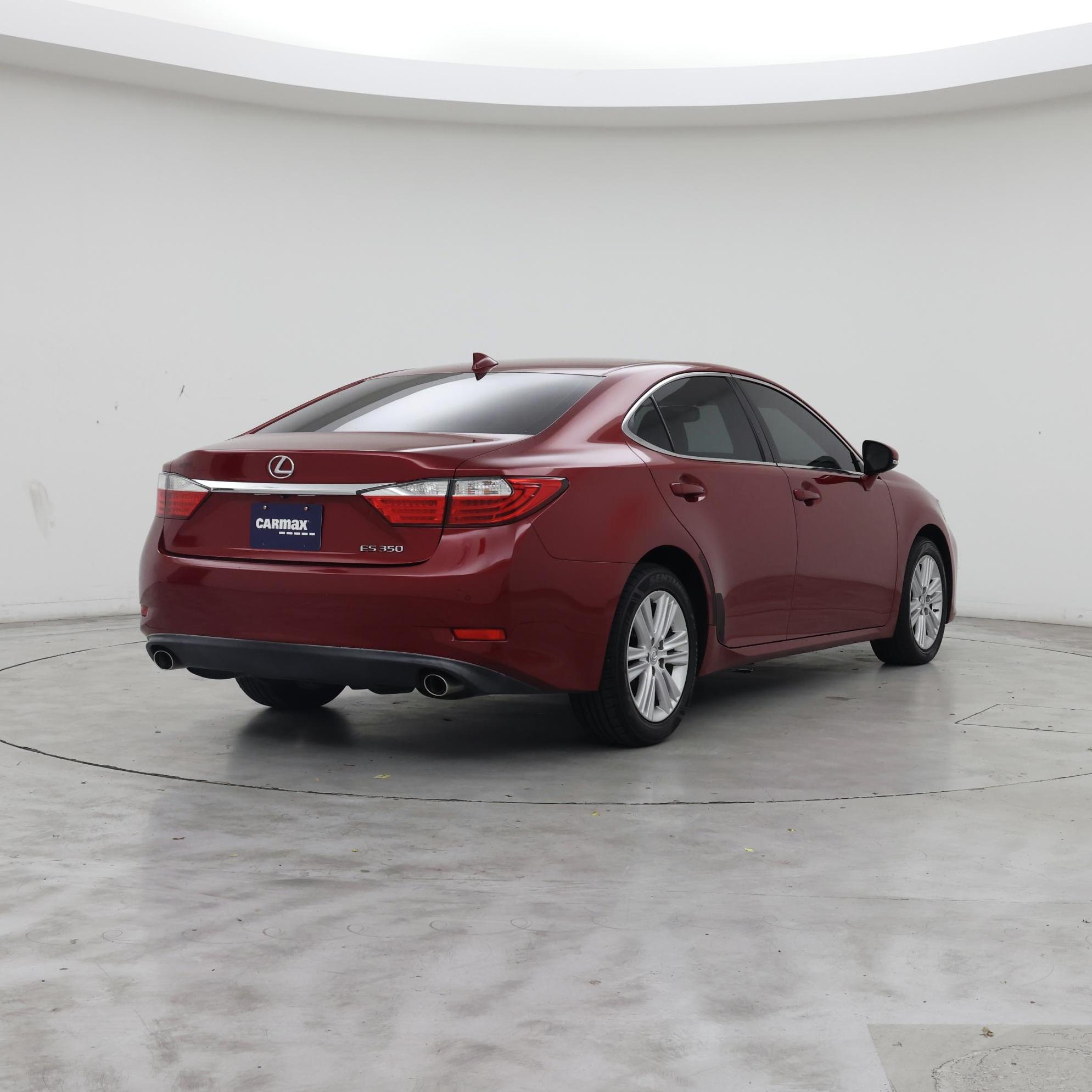 Thumbnail: 2015 Lexus ES - 8